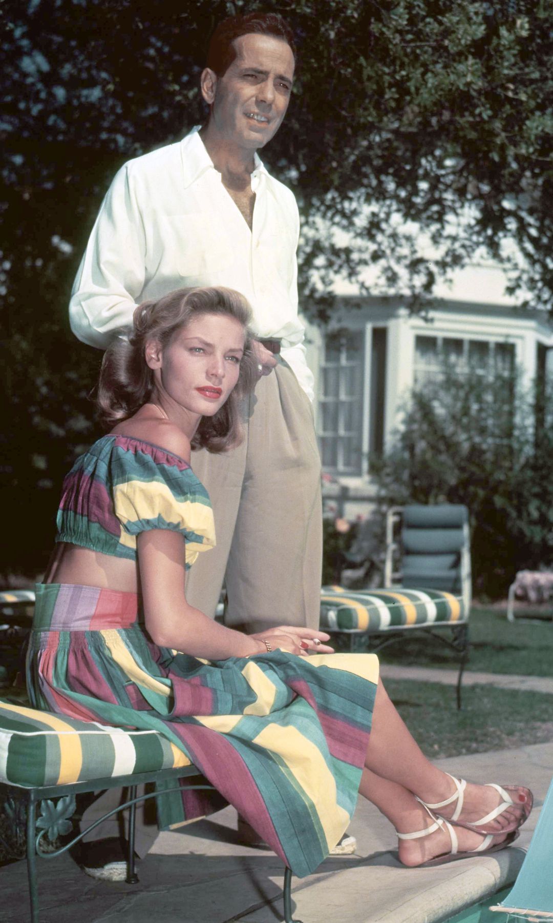 La actriz estadounidense Lauren Bacall con su marido, el actor Humphrey Bogart