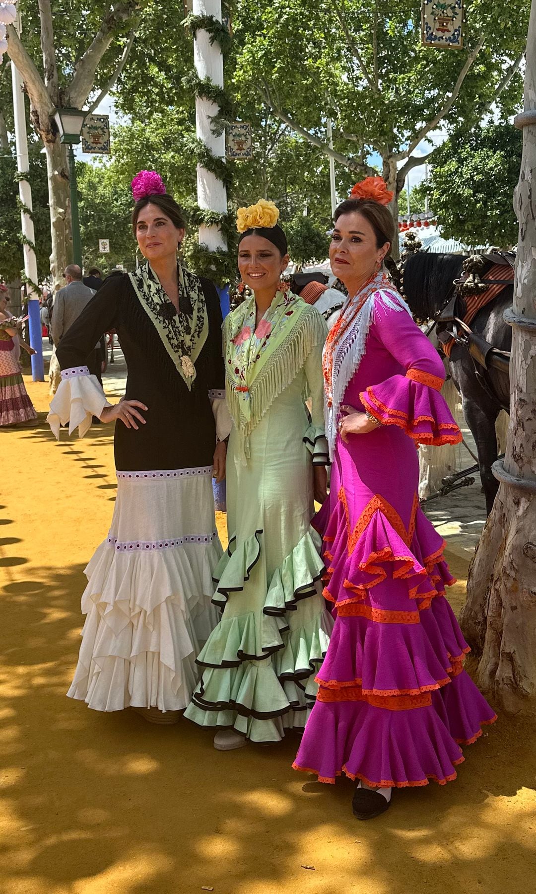 Lourdes Montes ,Cayetana Rivera during Feria de Abril in Sevilla 06 may 2025 *** Local Caption *** ******EXCLUSIVE**********