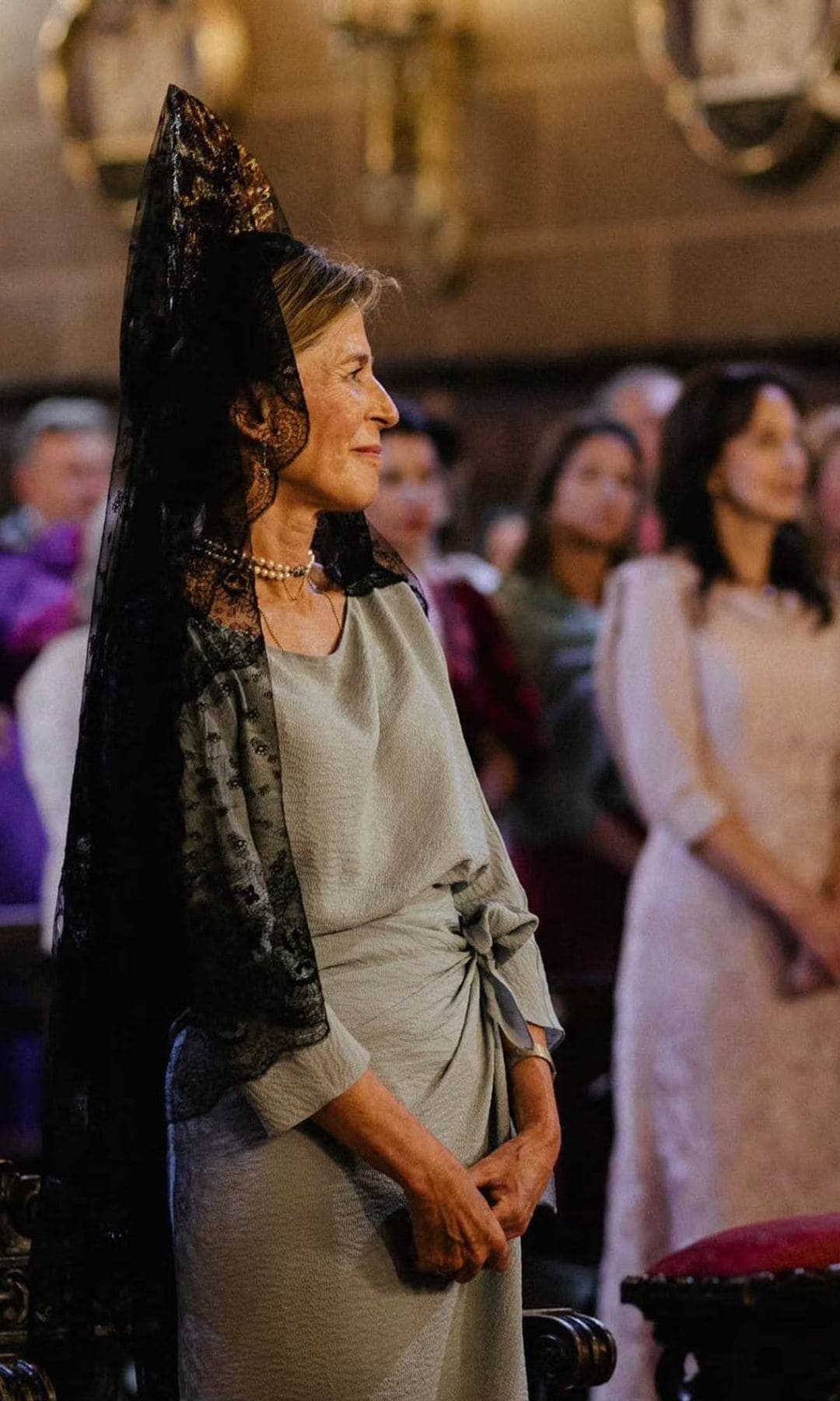 Madrina con mantilla