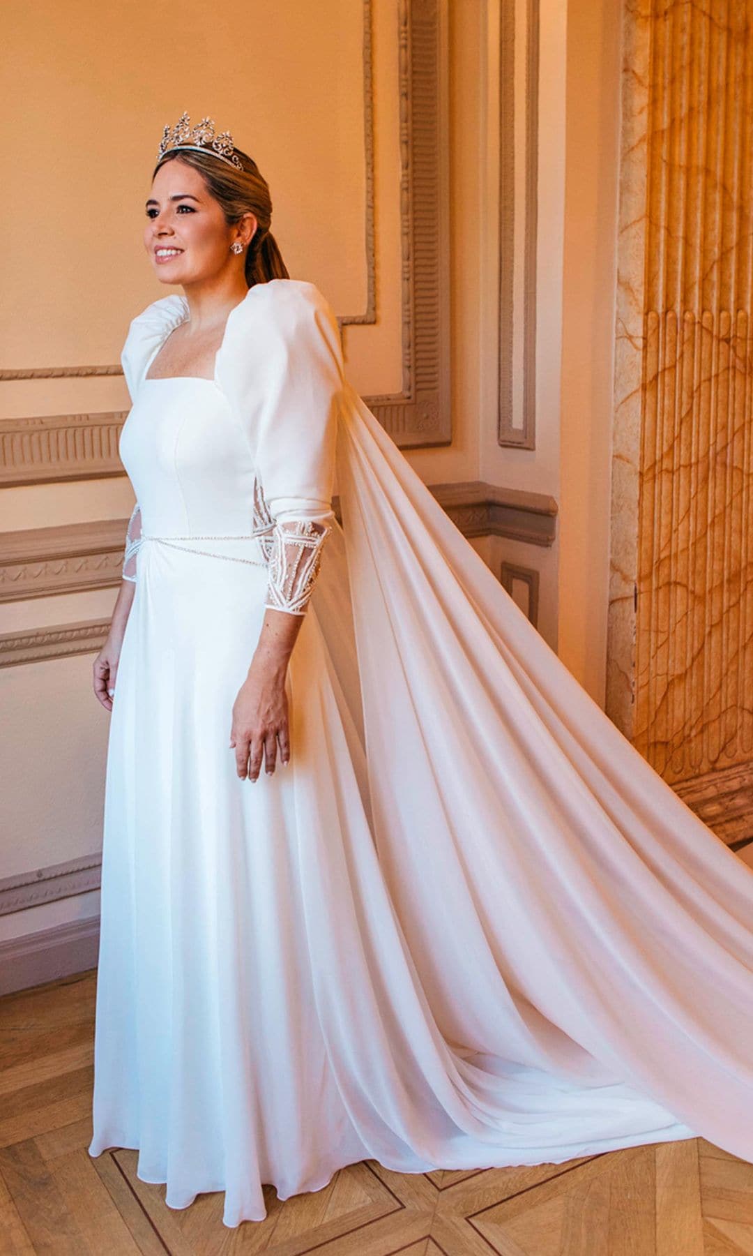 HOLA ESPECIALES NOVIAS PRIMAVERA VERANO María Baraza