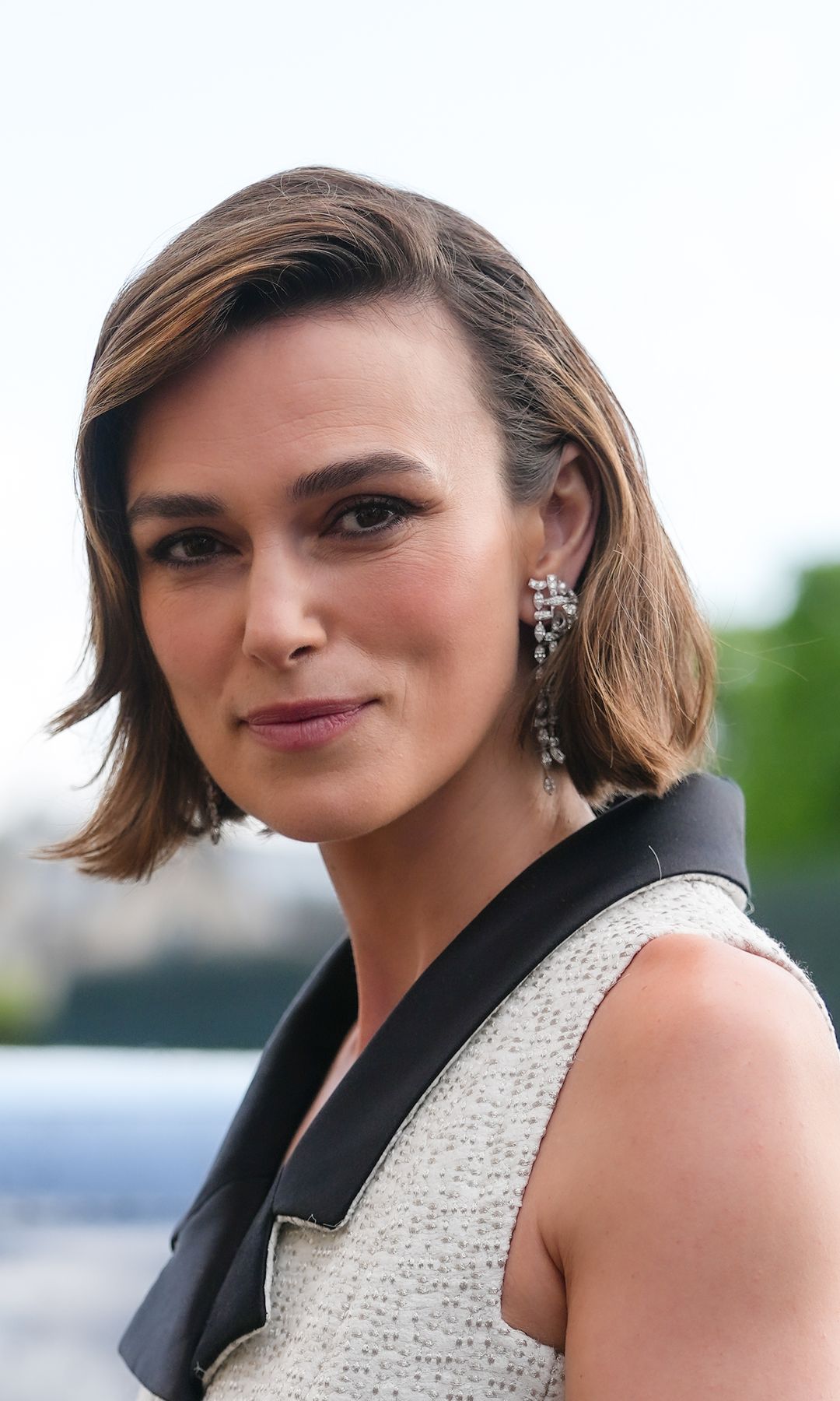 PARIS, FRANCE - JULY 6: Keira Knightley arrives at the Bal D'Ete At The MusÃ©e Des Arts DÃ©coratifs on July 6, 2025 in Paris, France
