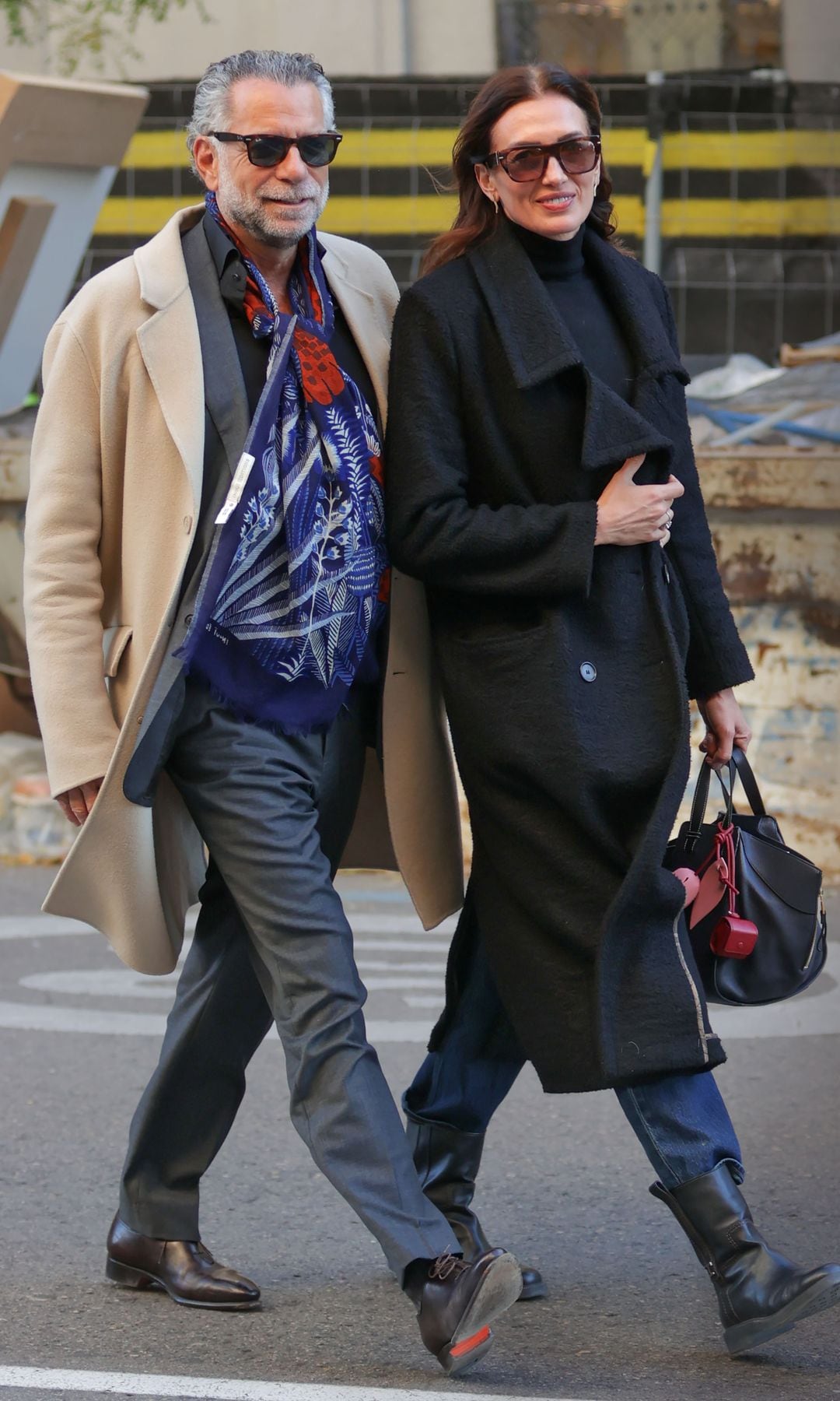 Nieves Alvarez y Bill Saad dan un paseo por las calles de Madrid