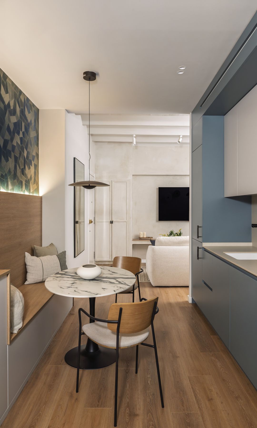 Mini comedor con banco, en un proyecto de ACP Interiors