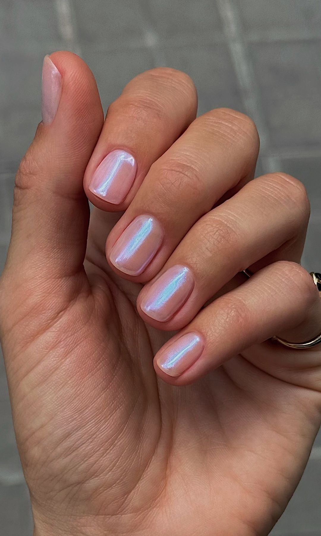 Manicura con efecto glaseado