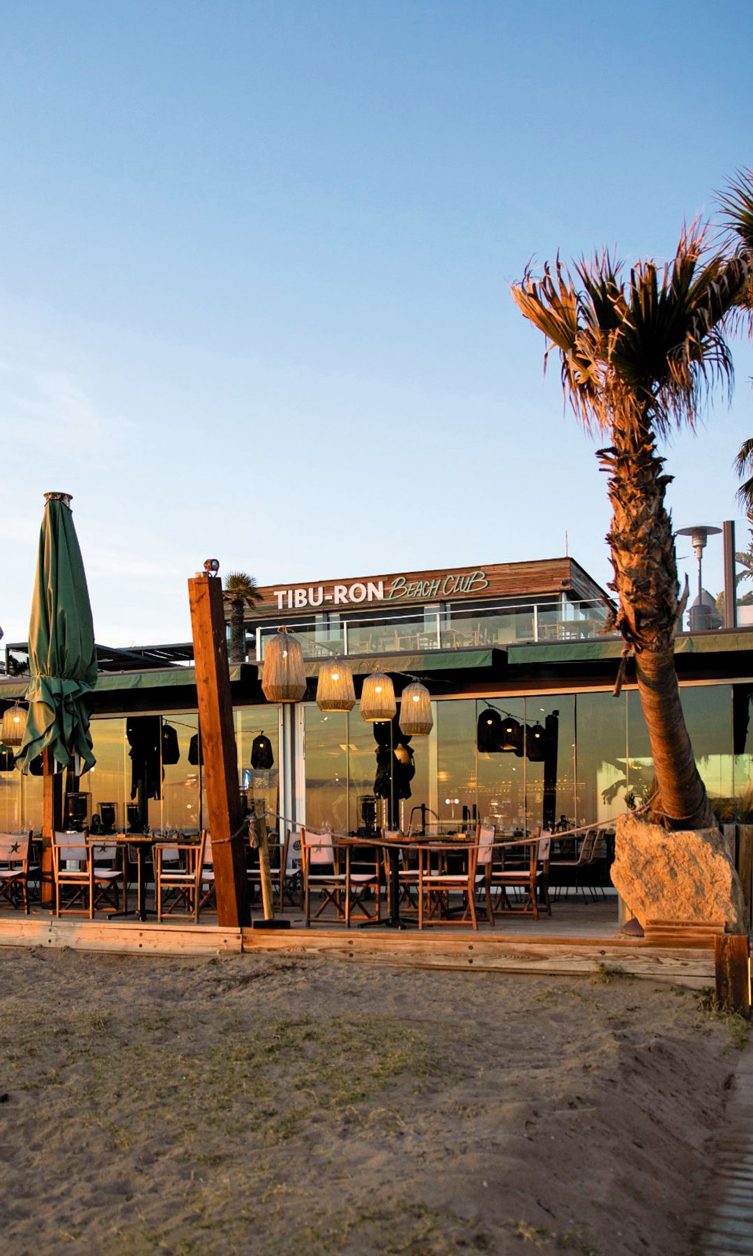 TIBU-RON BEACH CLUB en Barcelona