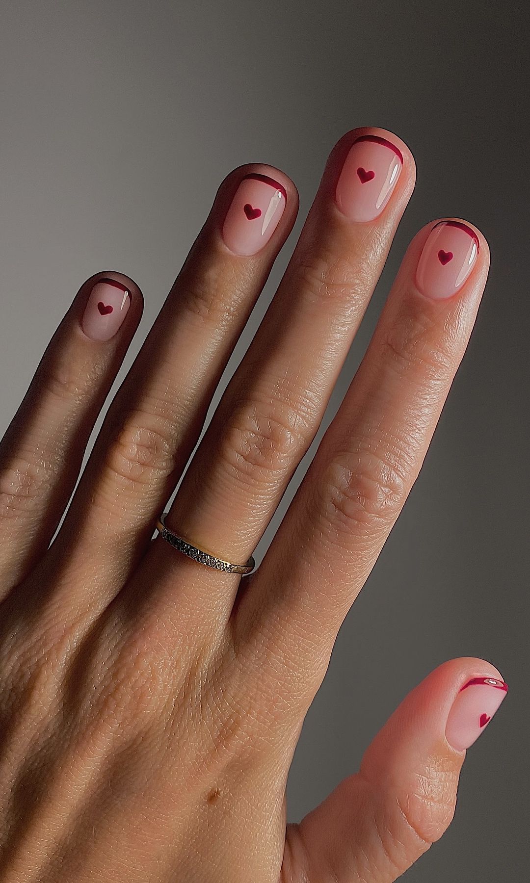 Manicura francesa roja