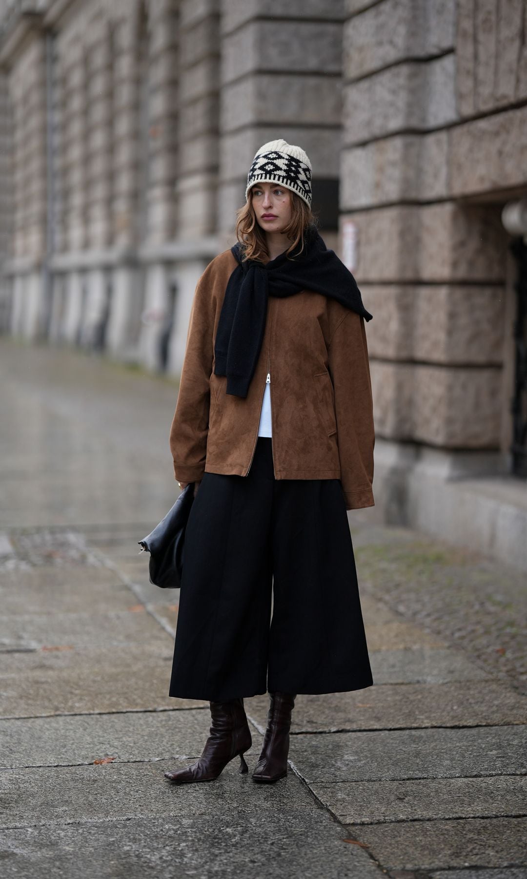 El ante no envejece, solo estás eligiendo mal tus prendas