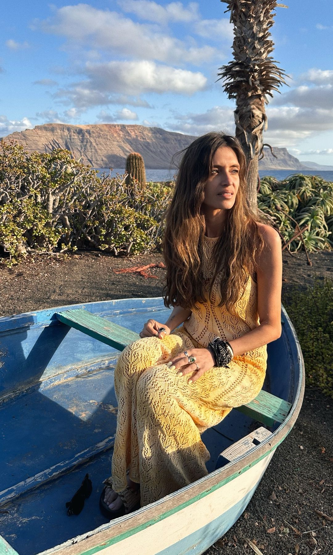 Sara Carbonero en una barca 