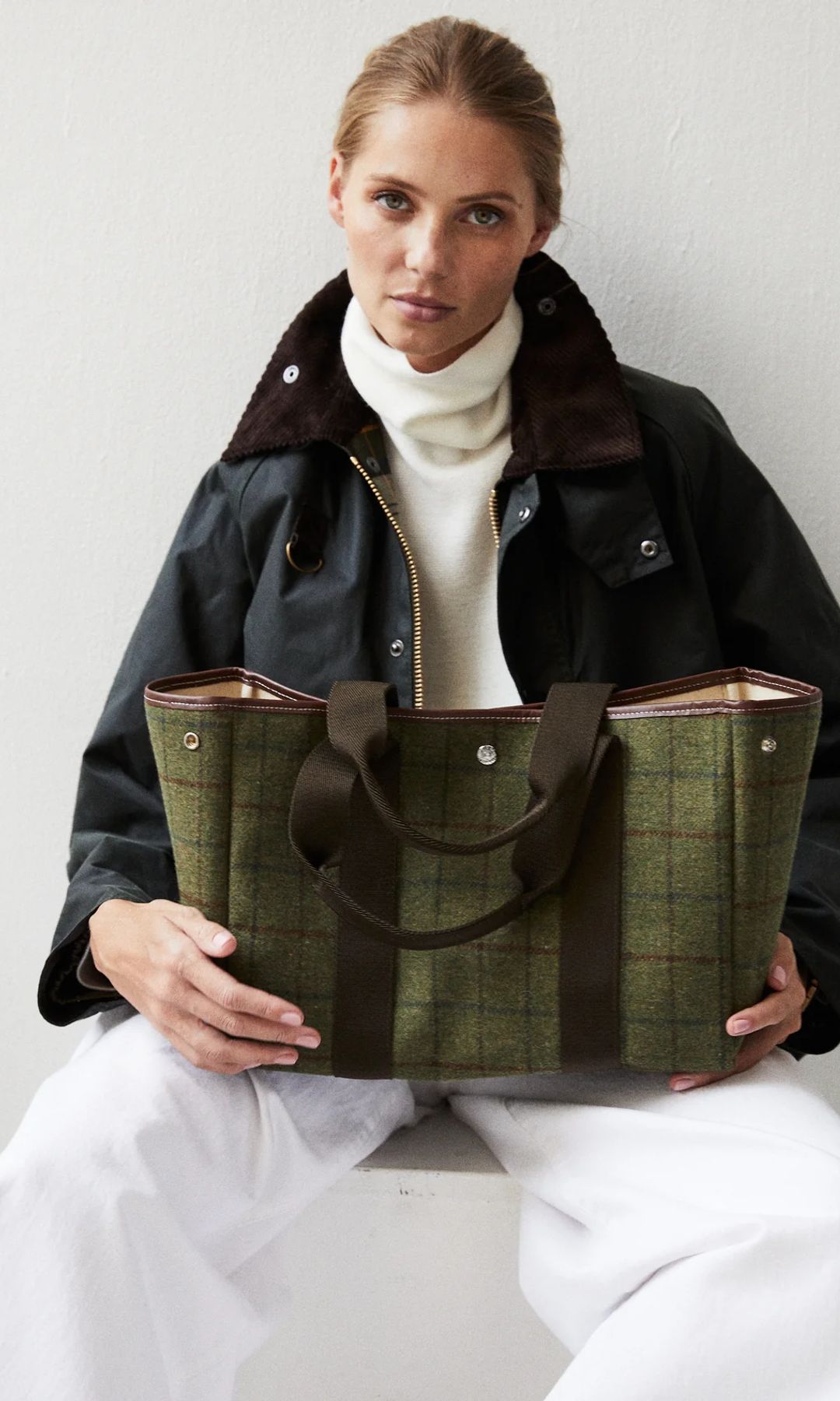 Bolso 'Traversée M' de Rue de Verneuil (350 euros)