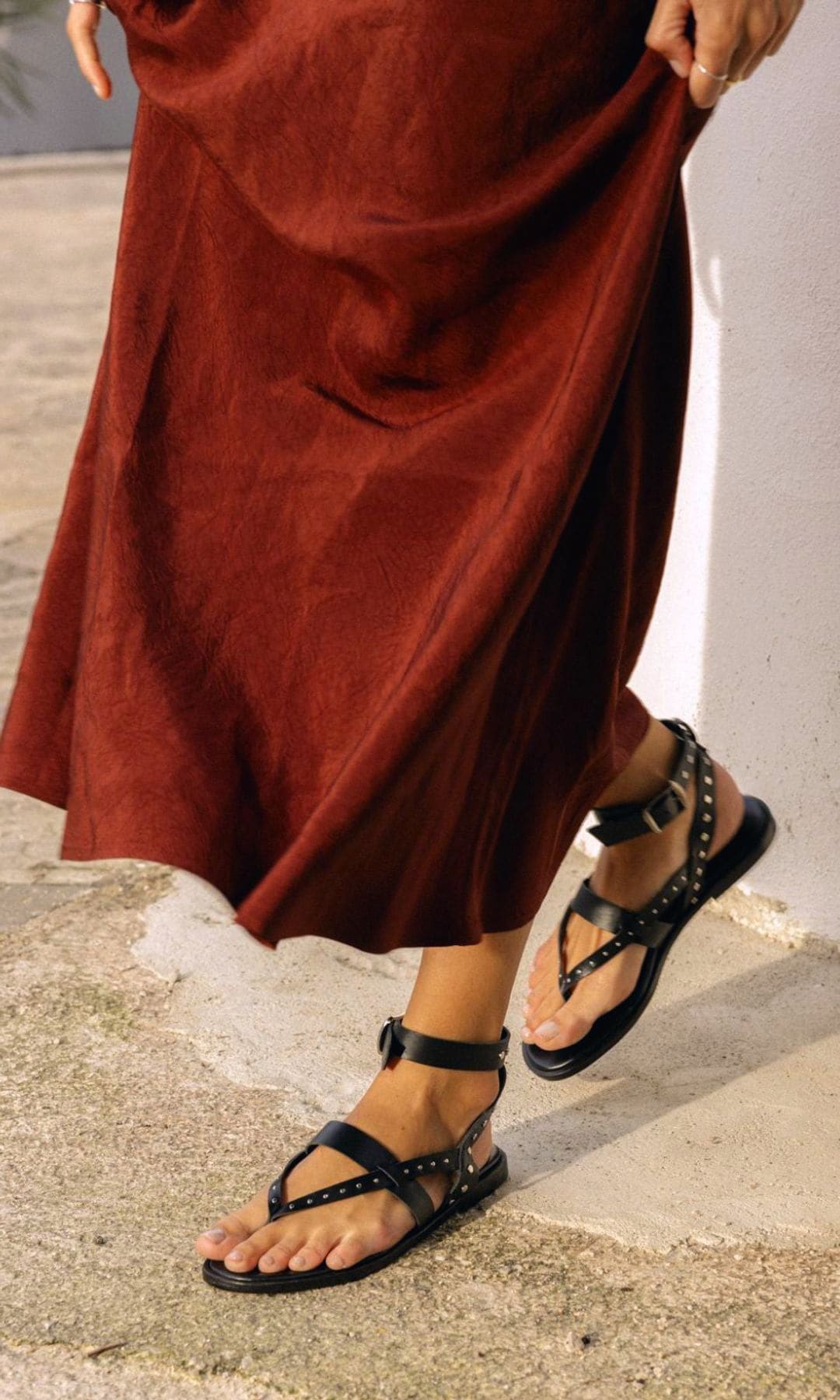 ¿Por qué hay sandalias que hacen daño y otras no? 4 claves para escoger bien tu calzado de verano