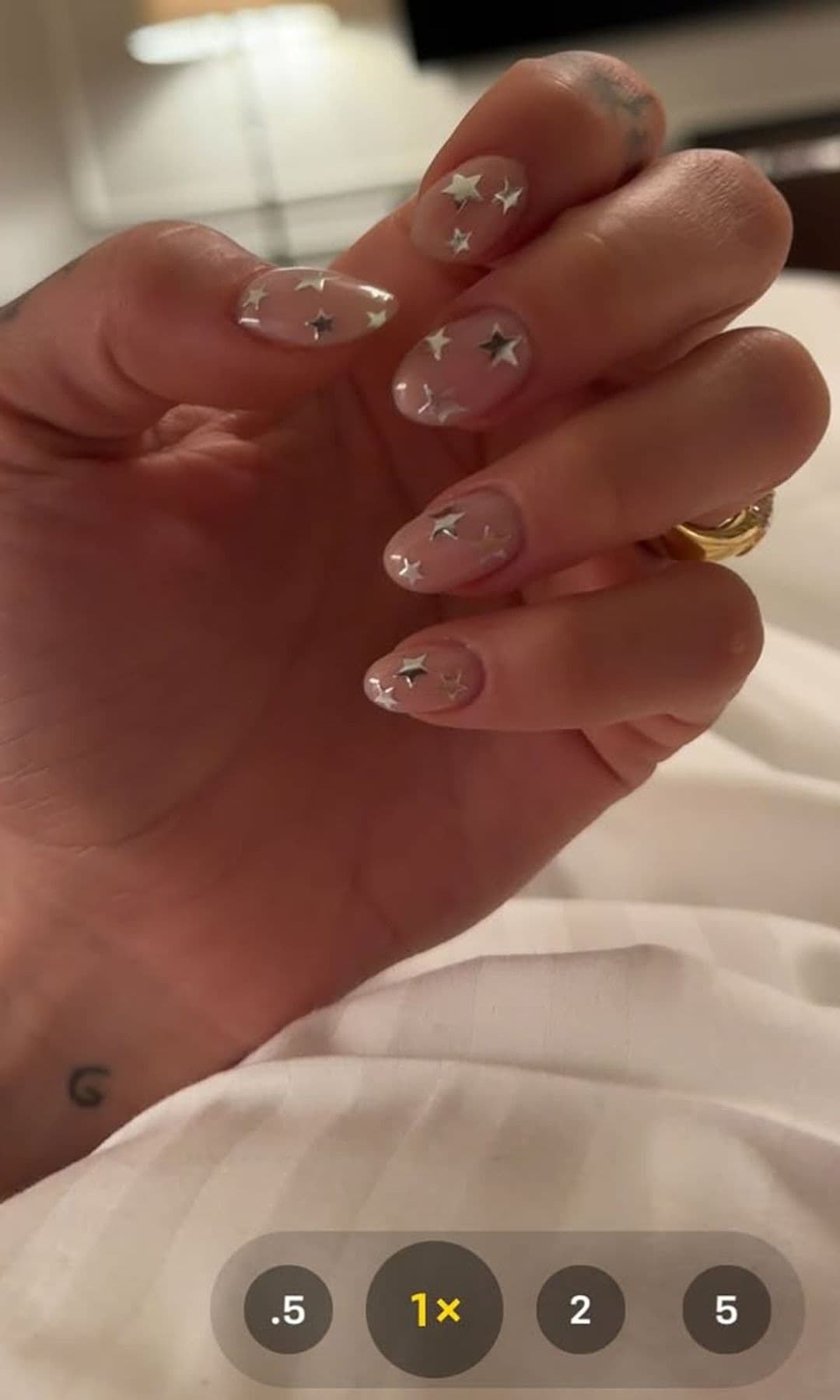 La manicura de Dua Lipa