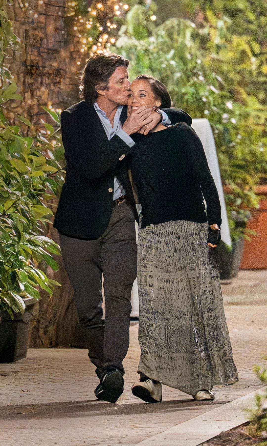 Colate y Alejandra Conde, tras disfrutar de una romántica cena, a las afueras de Madrid.