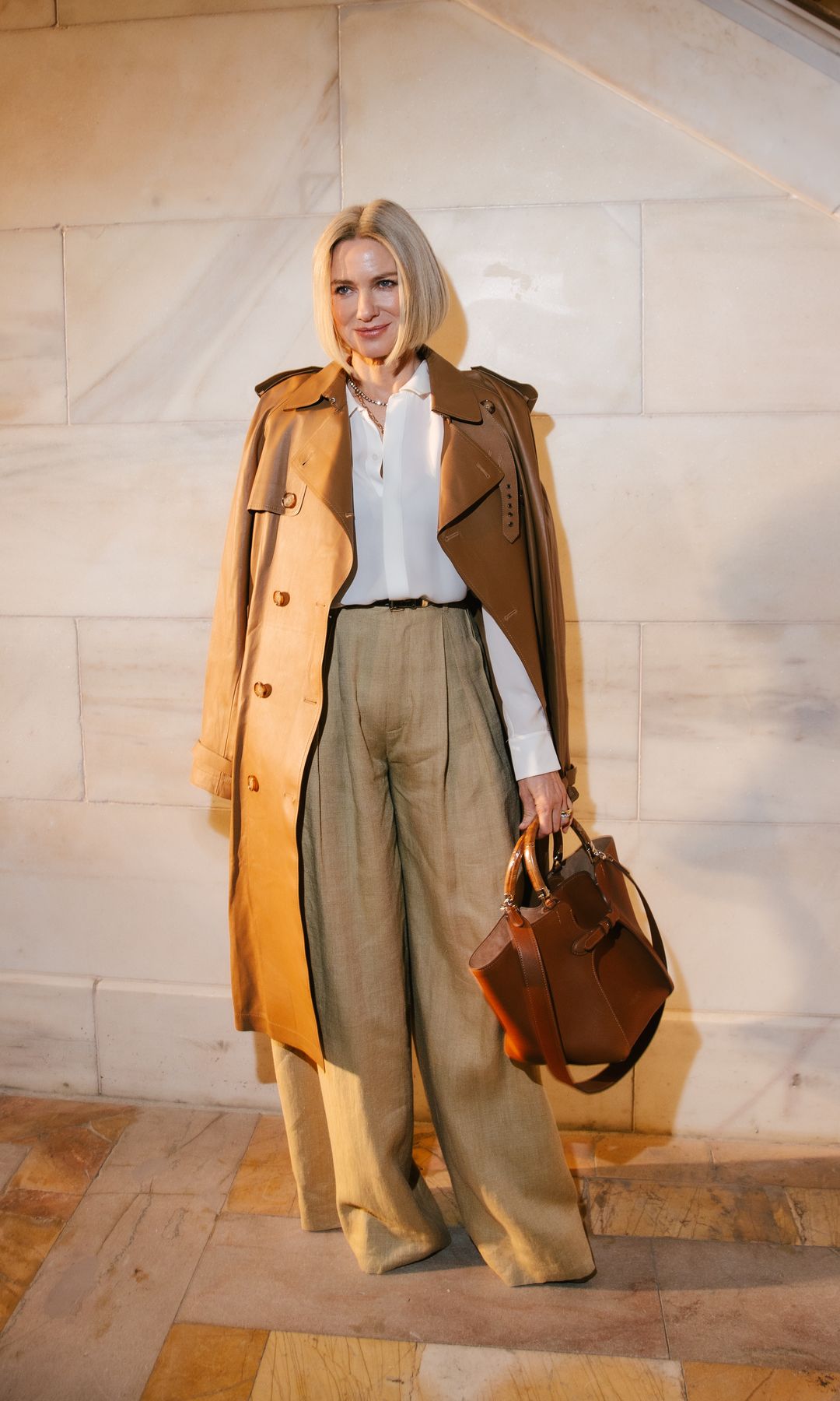Naomi Watts en el desfile de Ralph Lauren para Otoño 2025 