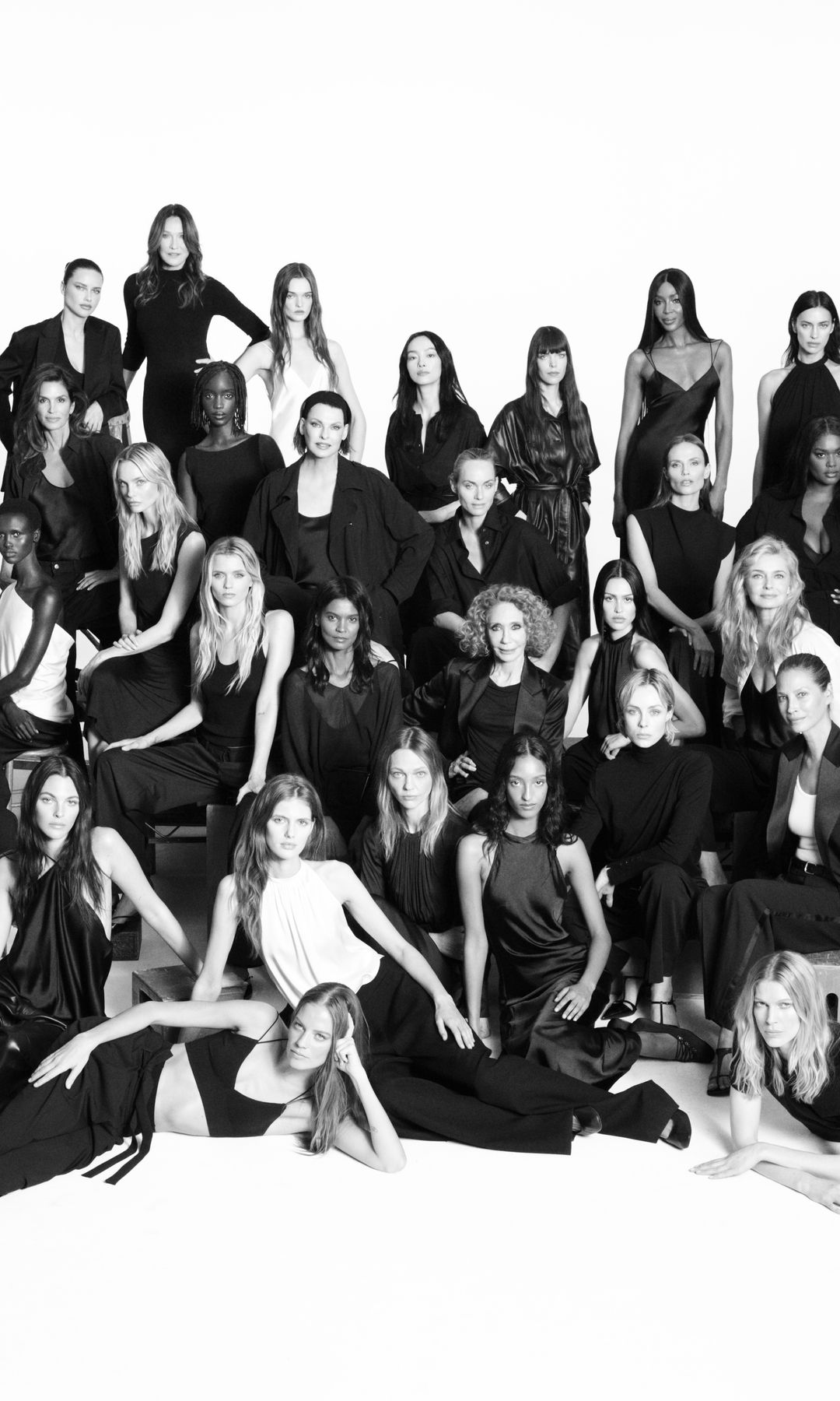 El gran regalo de Marta Ortega por el 50 aniversario de Zara: una colección muy personal y 50 supermodelos