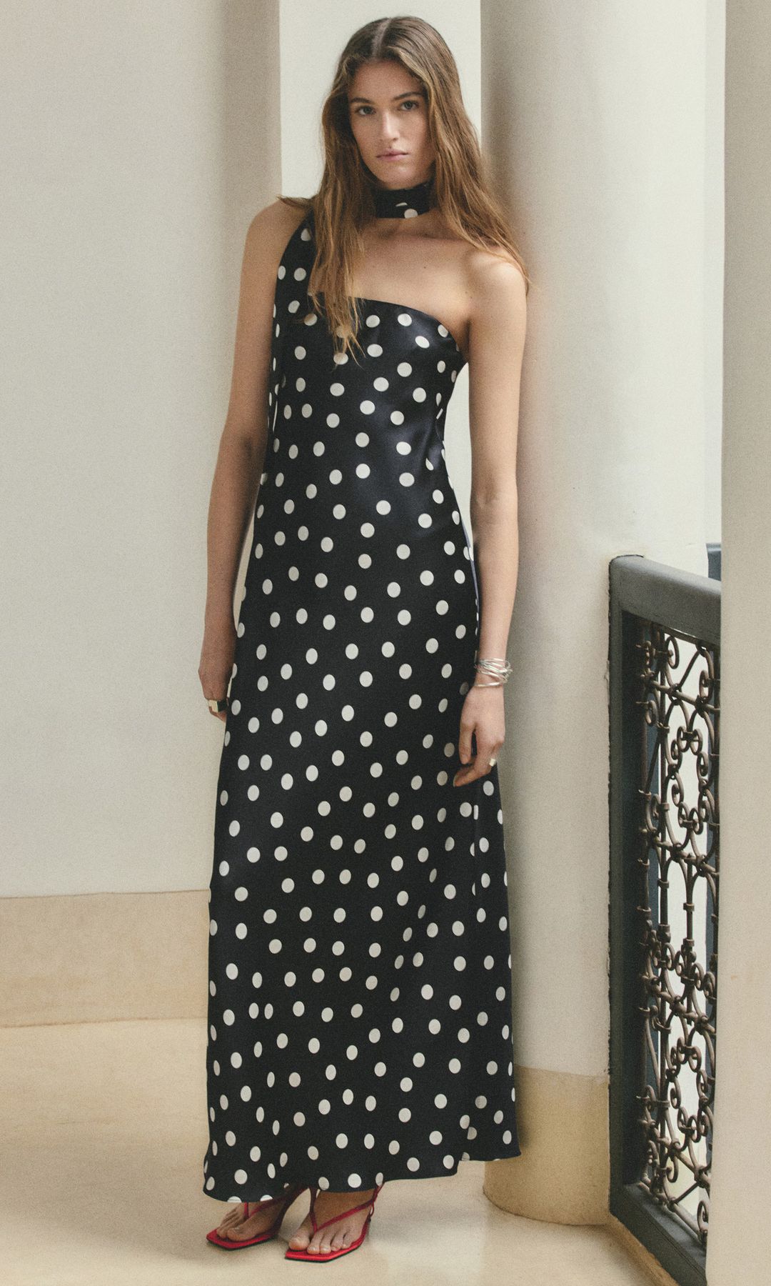 vestido escote palabra de honor de lunares mango