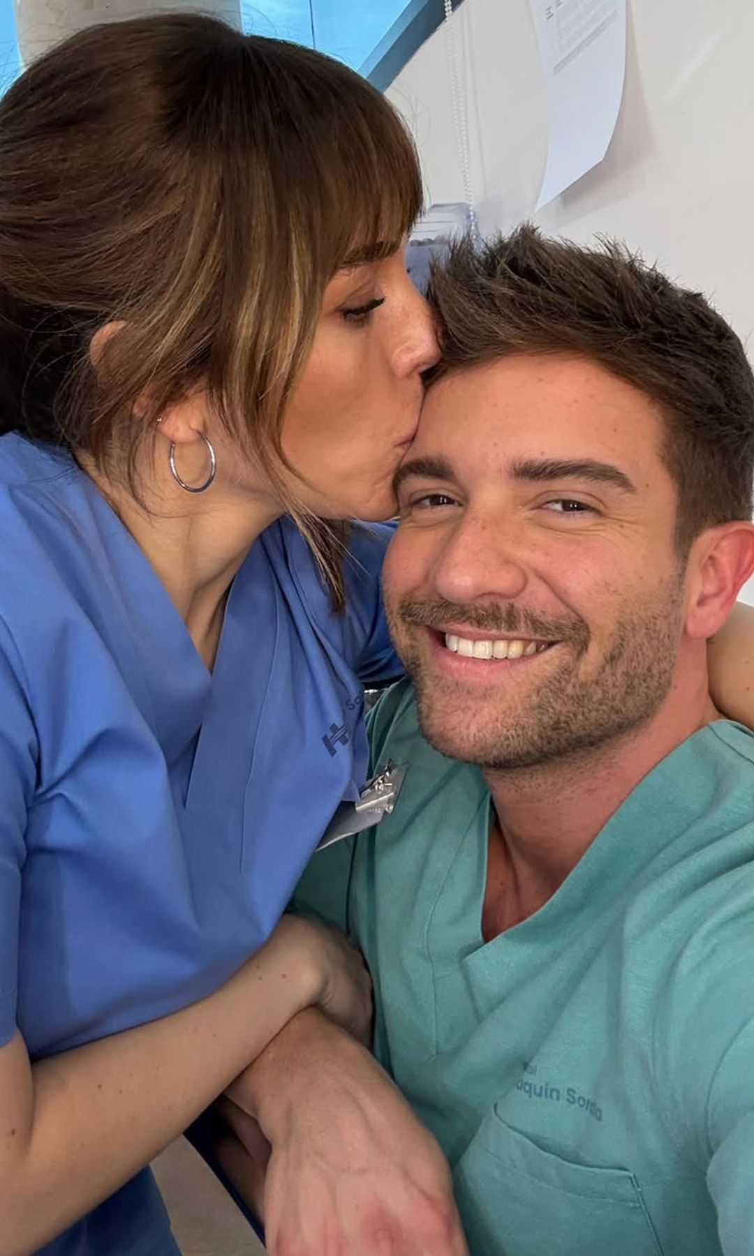 Blanca Suárez y Pablo Alborán en el rodaje de la serie Respira
