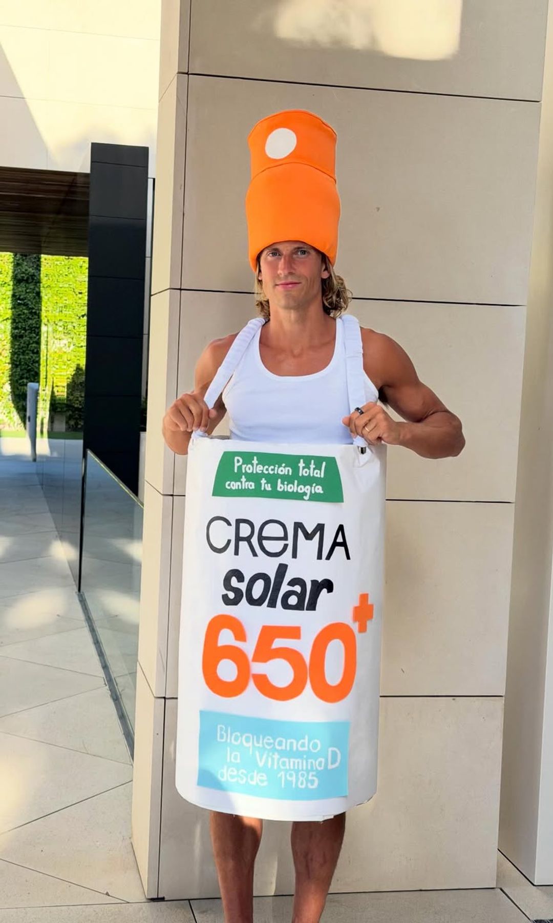Marcos Llorente se disfraza de protector solar