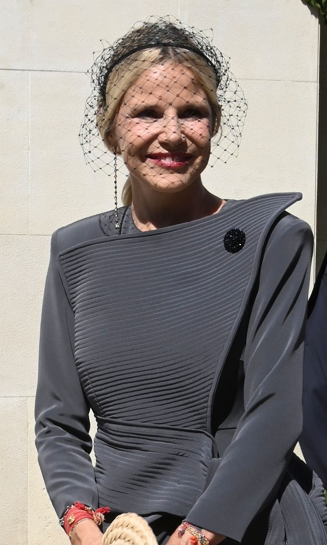 Eugenia Martínez de Irujo en la boda de Cayetano Martínez de Irujo y Barbara Mirjan en Sevilla.
