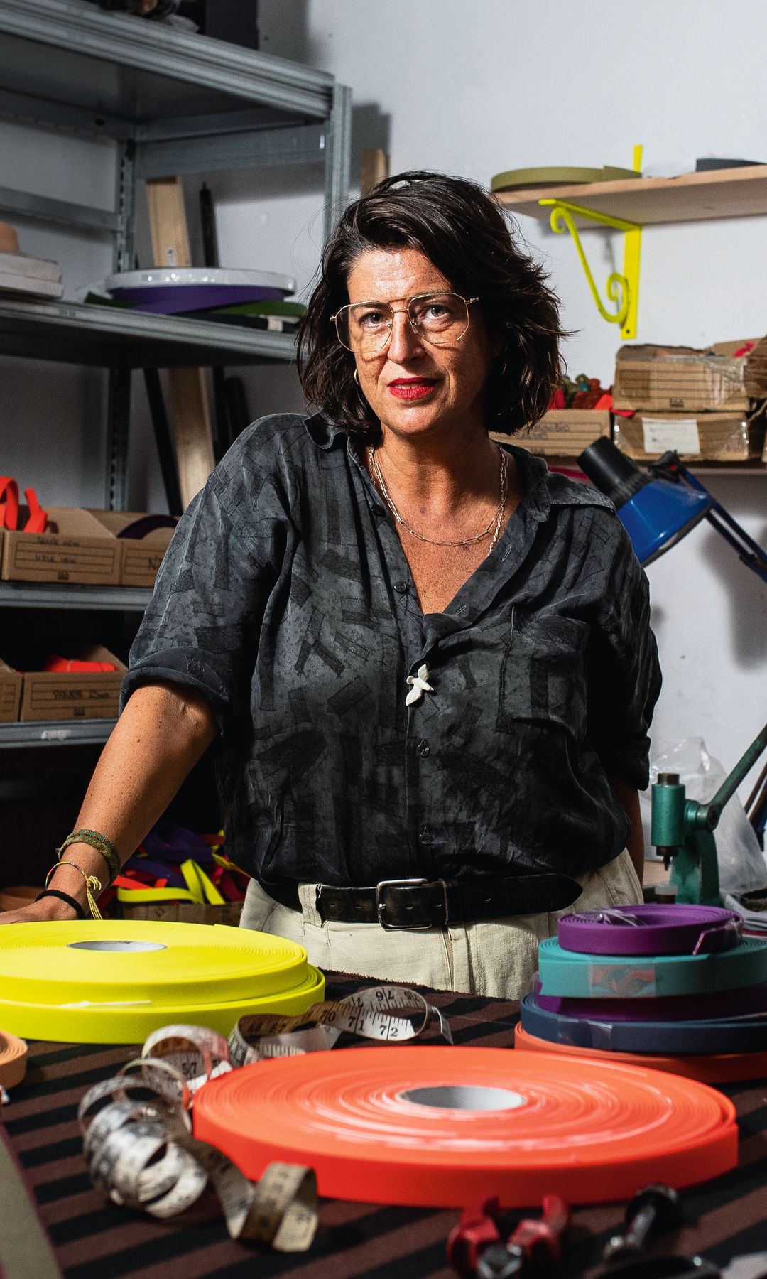 Ana Jiménez en su taller en Sevilla Anuscas Family