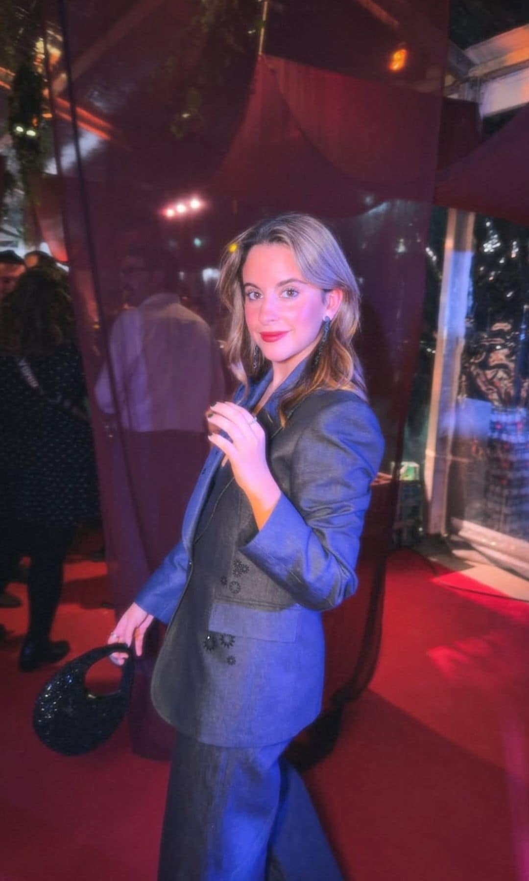 ¡HOLA! Fashion looks de chicas de Madrid para cenas de empresa