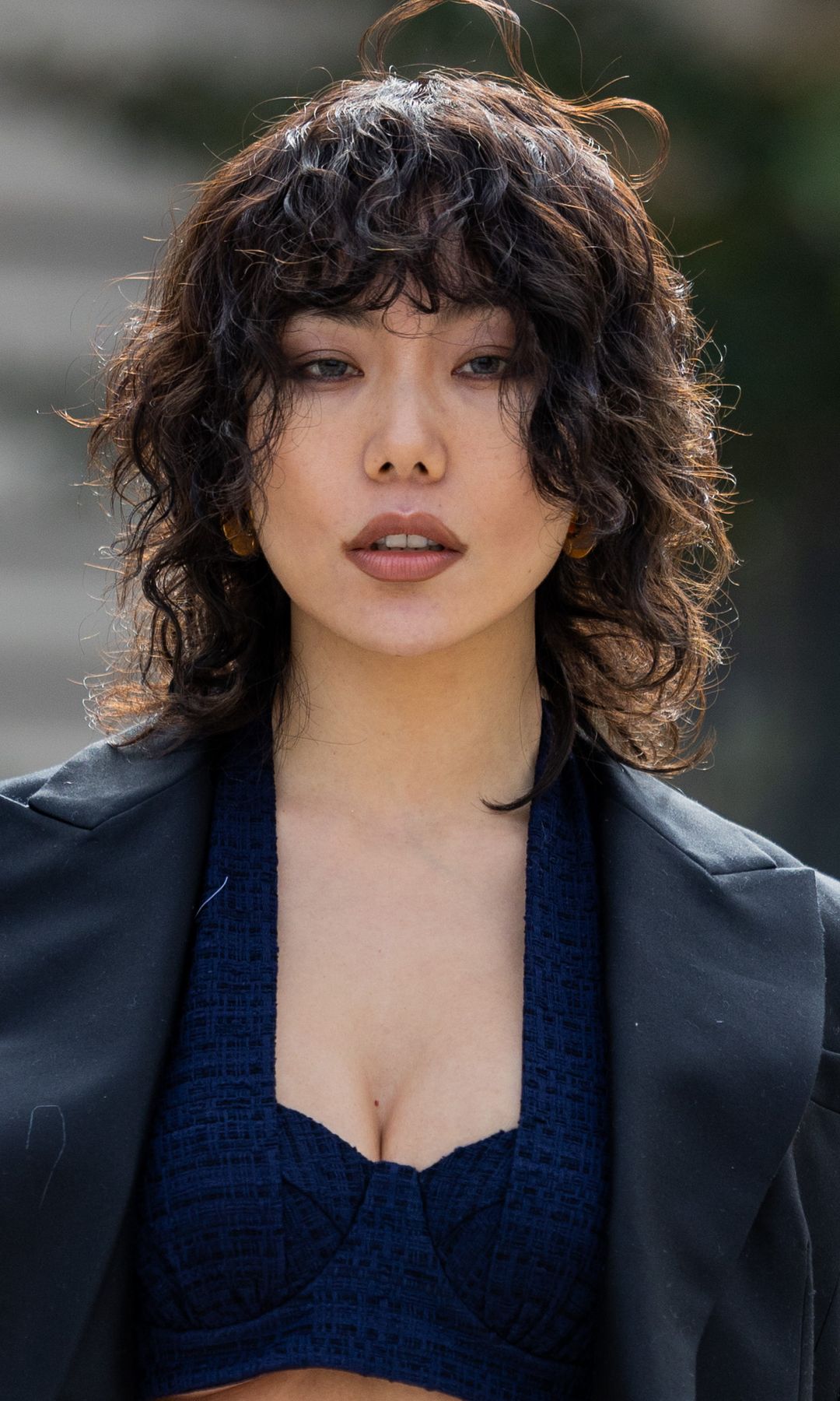  Corte de pelo con flequillo y ondas