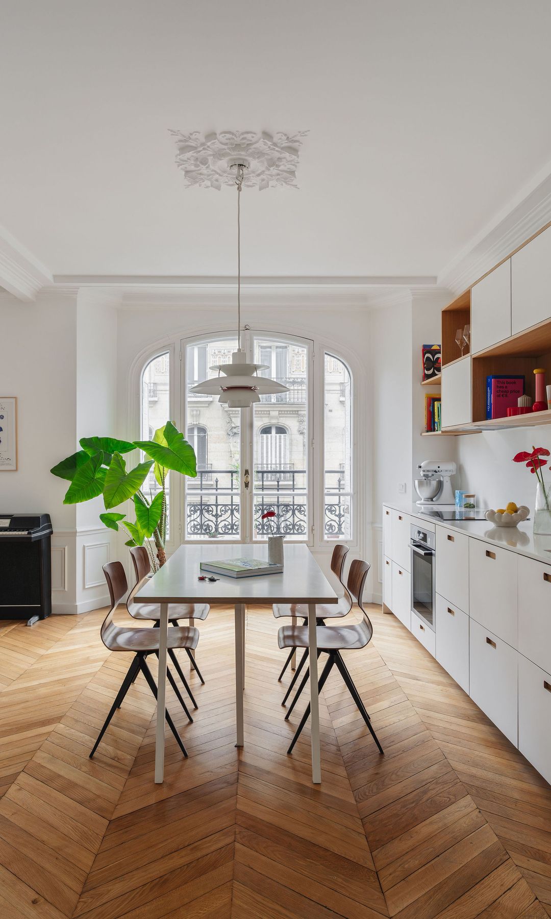 Cocina abierta al salón-comedor