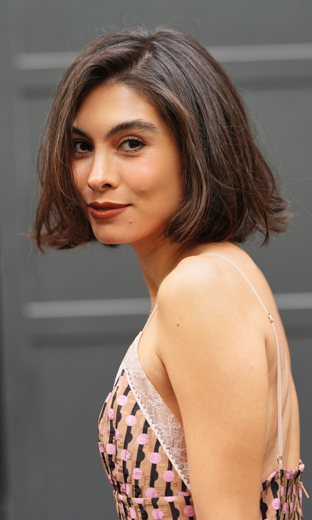  Corte de mujer corto