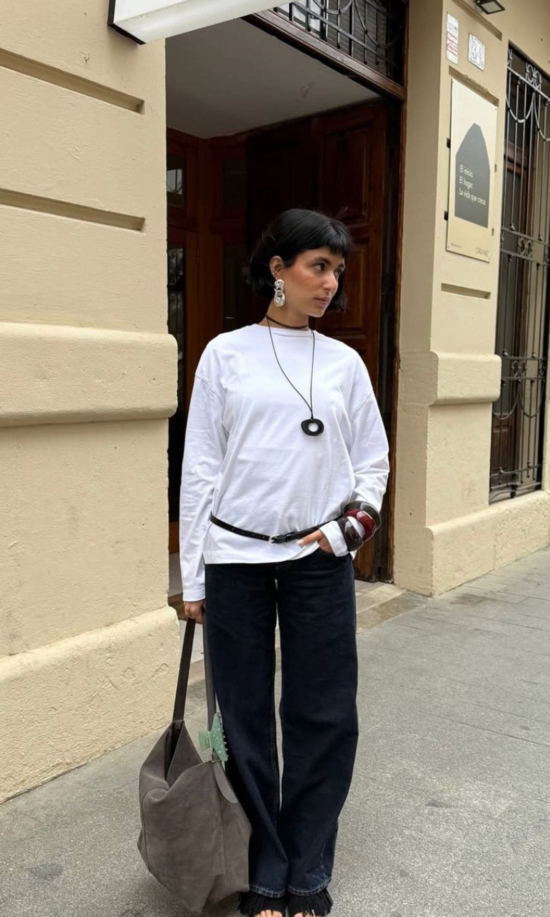 ¡HOLA! Fashion Llevar camiseta blanca de lunes a domingo
