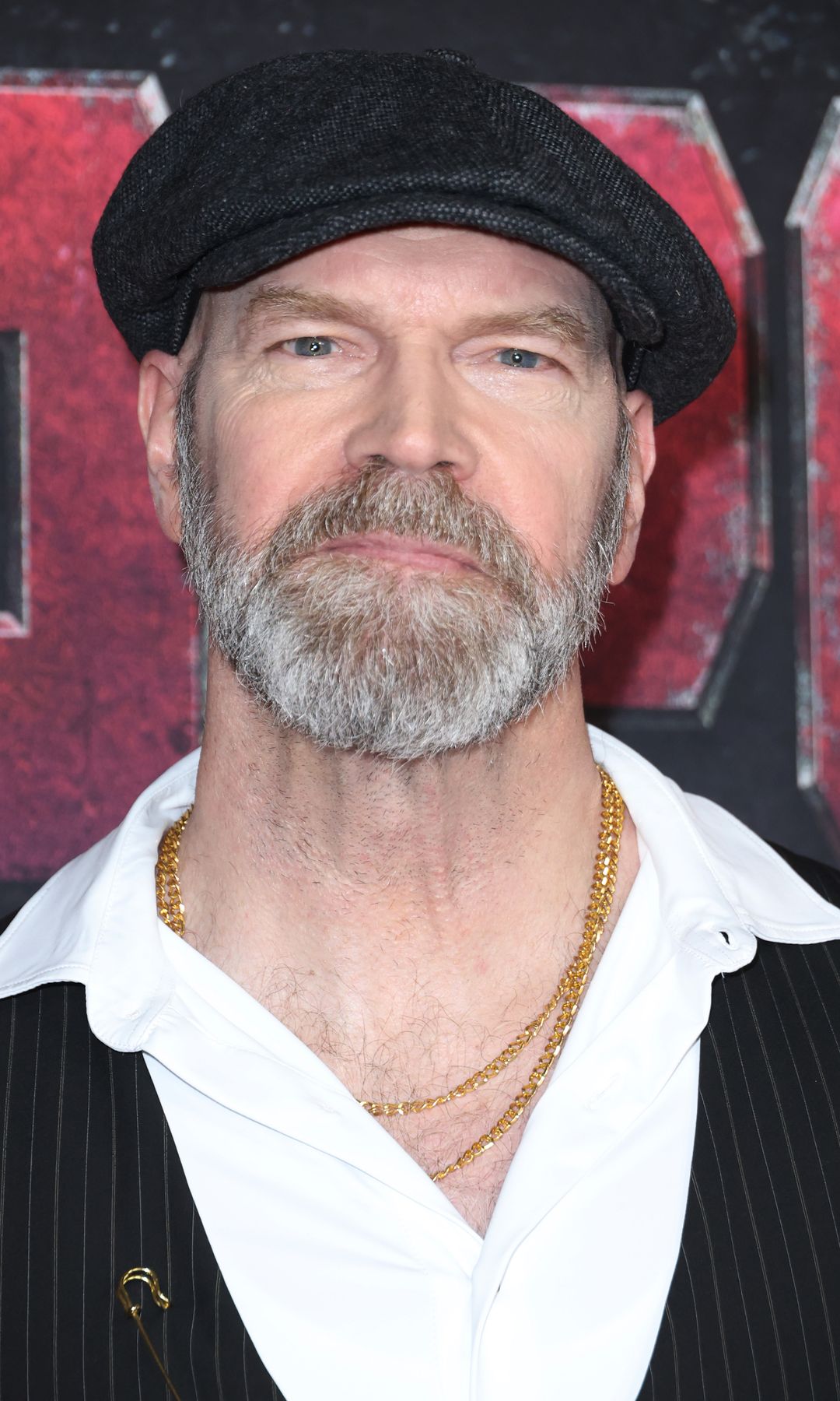Actor Tyler Mane posando en la premier de Deadpool & Wolverine
