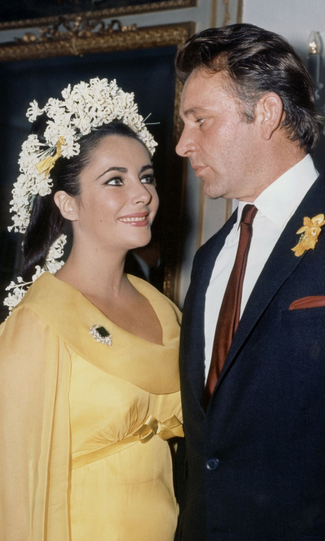 Elizabeth Taylor y Richard Burton el día de su boda (1964)