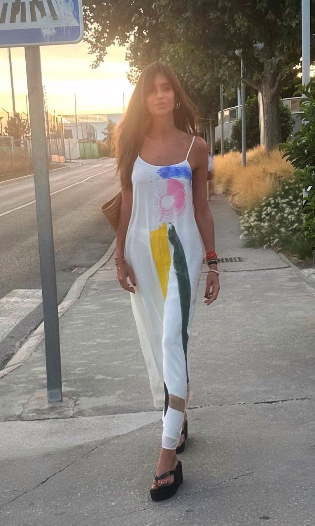 Sara Carbonero con vestido de MASSCOB