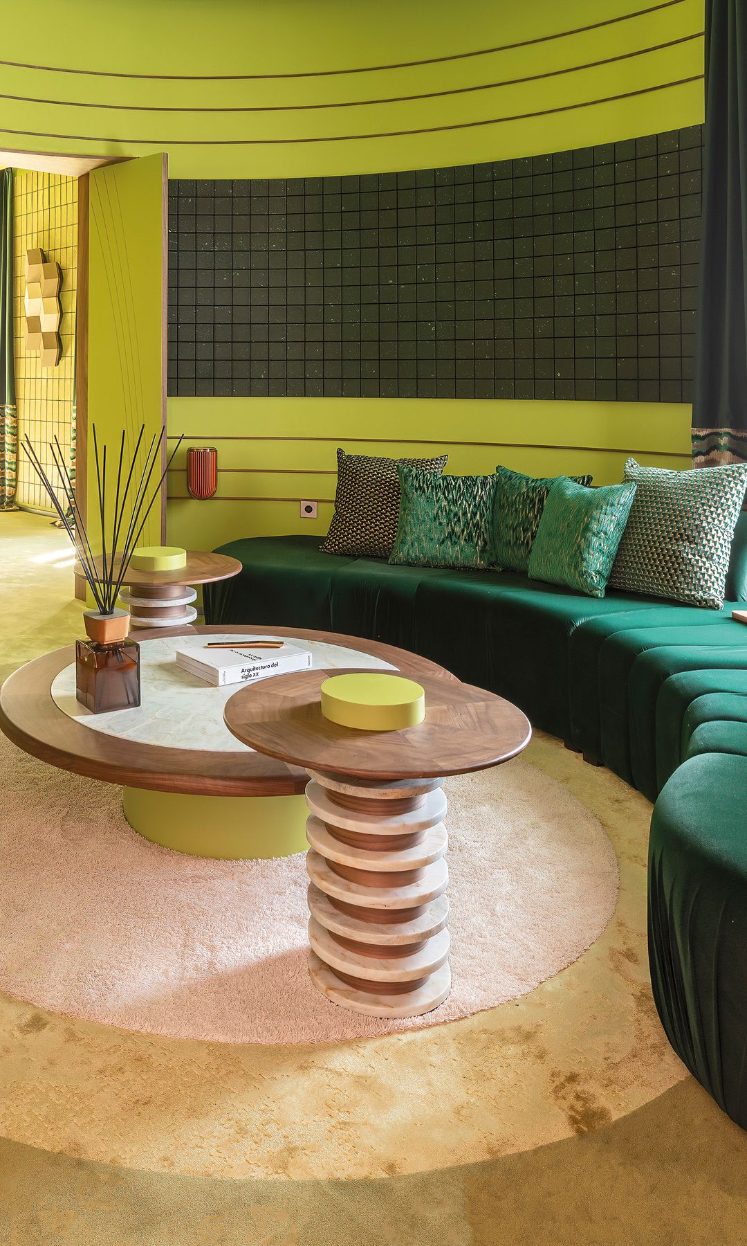 Espacio diseñado por Jose Lara para Bang & Olufsen en Casa Decor 2025