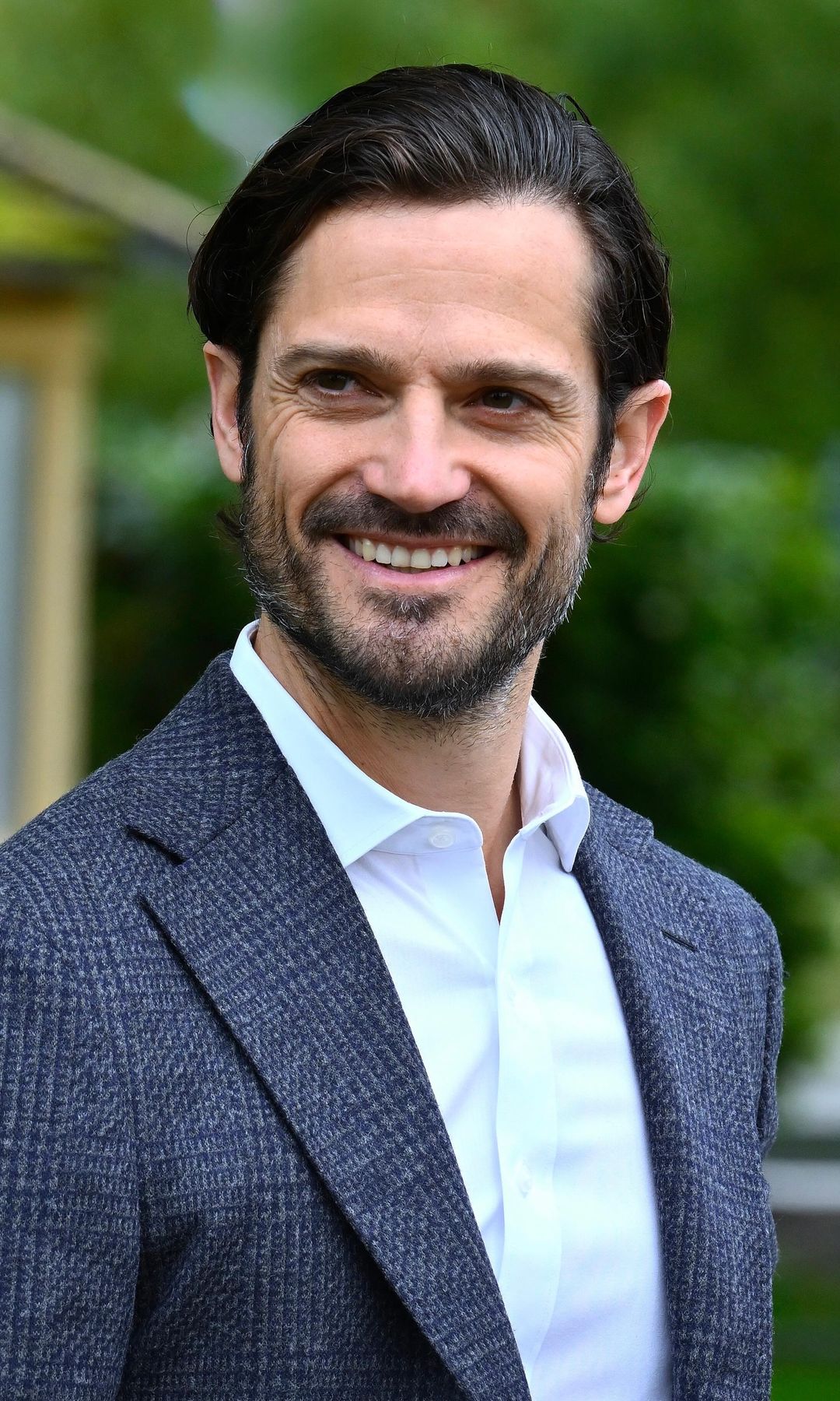 El príncipe que pudo ser rey: por qué Carlos Felipe de Suecia sigue siendo el 'royal' más atractivo (y con más estilo) de Europa