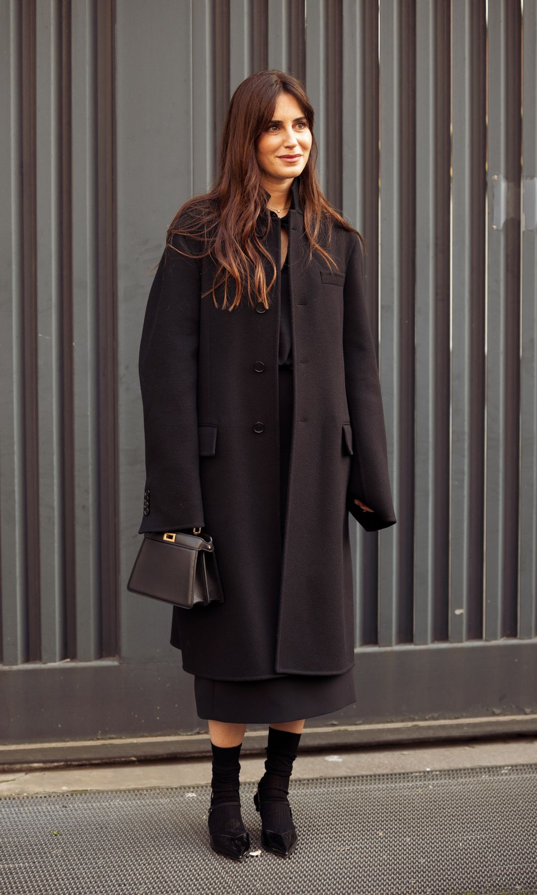 Gala González en el desfile de Fendi en Milan Fashion Week