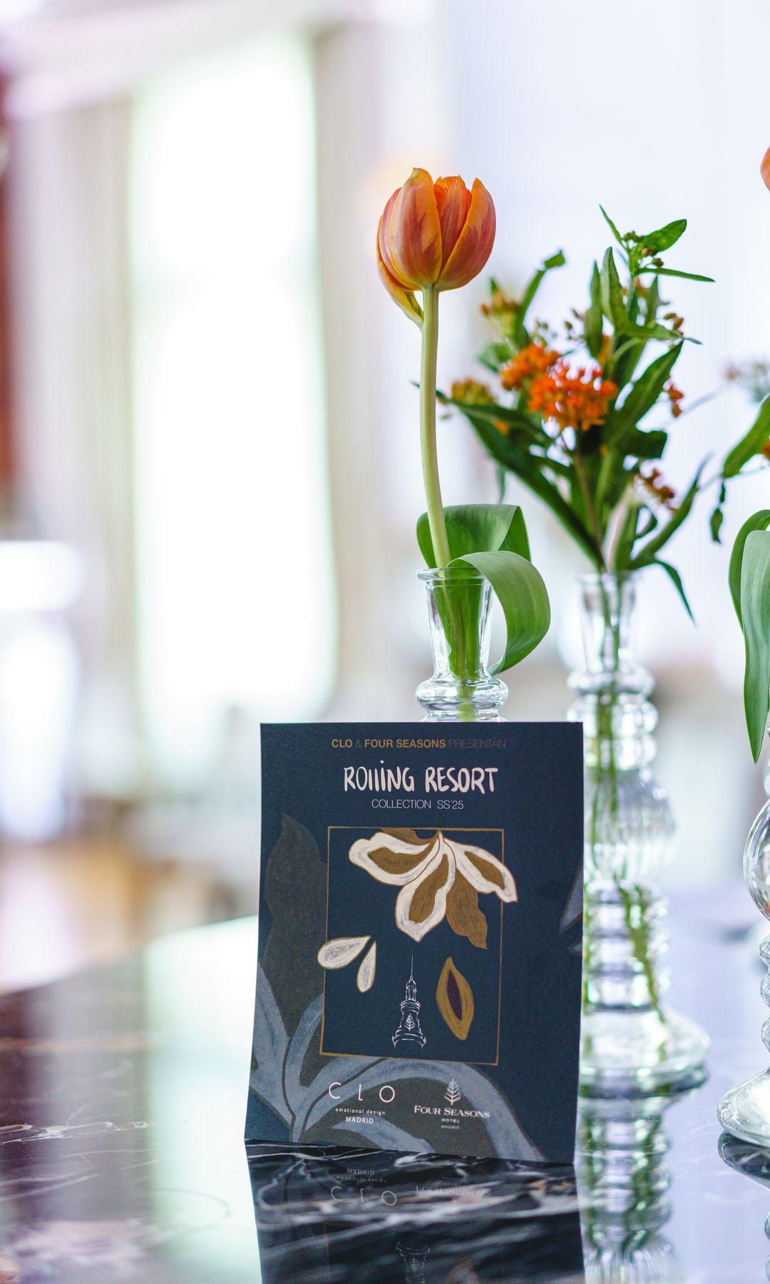 La decoración se cuidó al detalle para acompañar la presentación de la colección 'Rolling Resort' de CLO.
