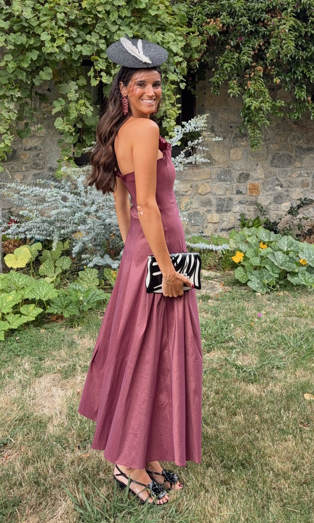 Carol Martín con vestido de Bimani en una boda