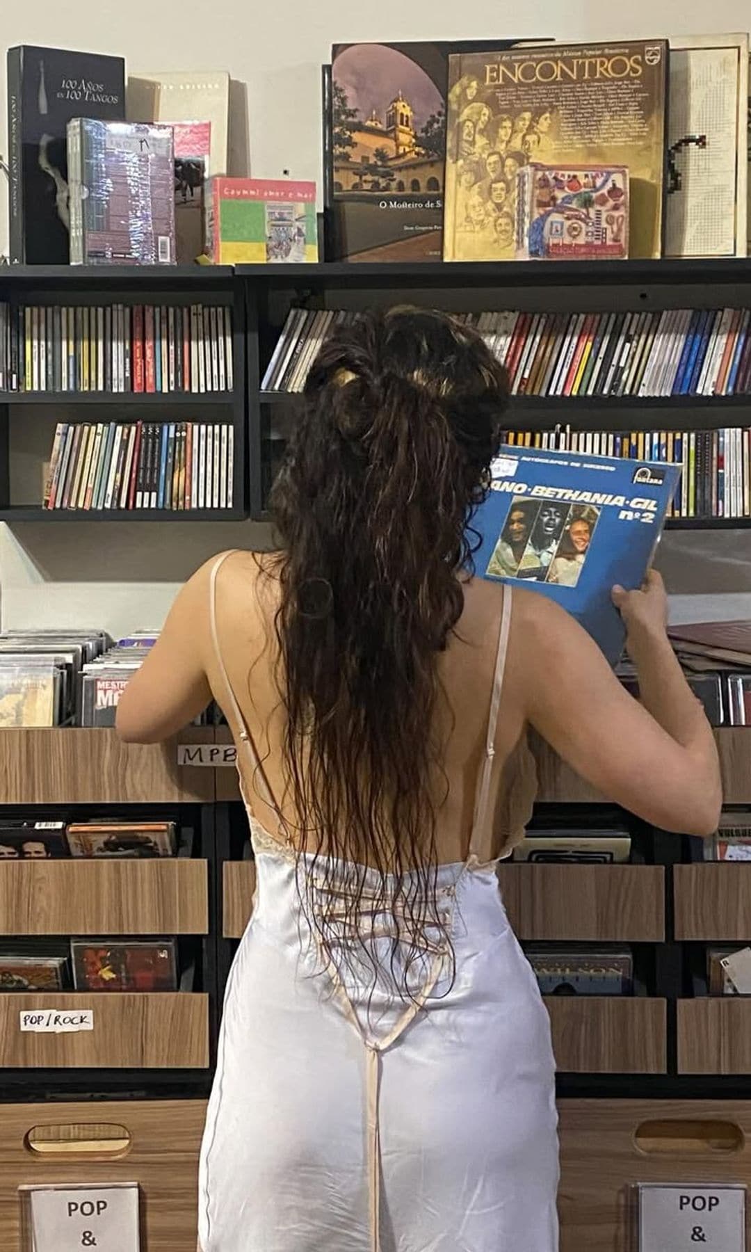 Rosalía en su faceta más lectora