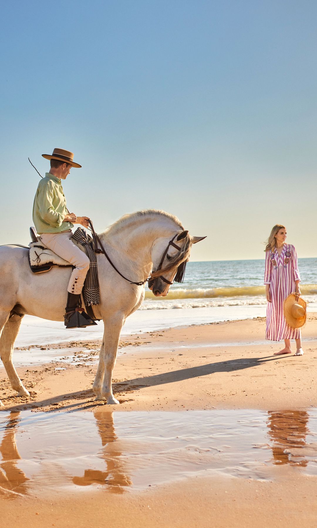 AFICIÓN HEREDADA
La familia, en la playa.