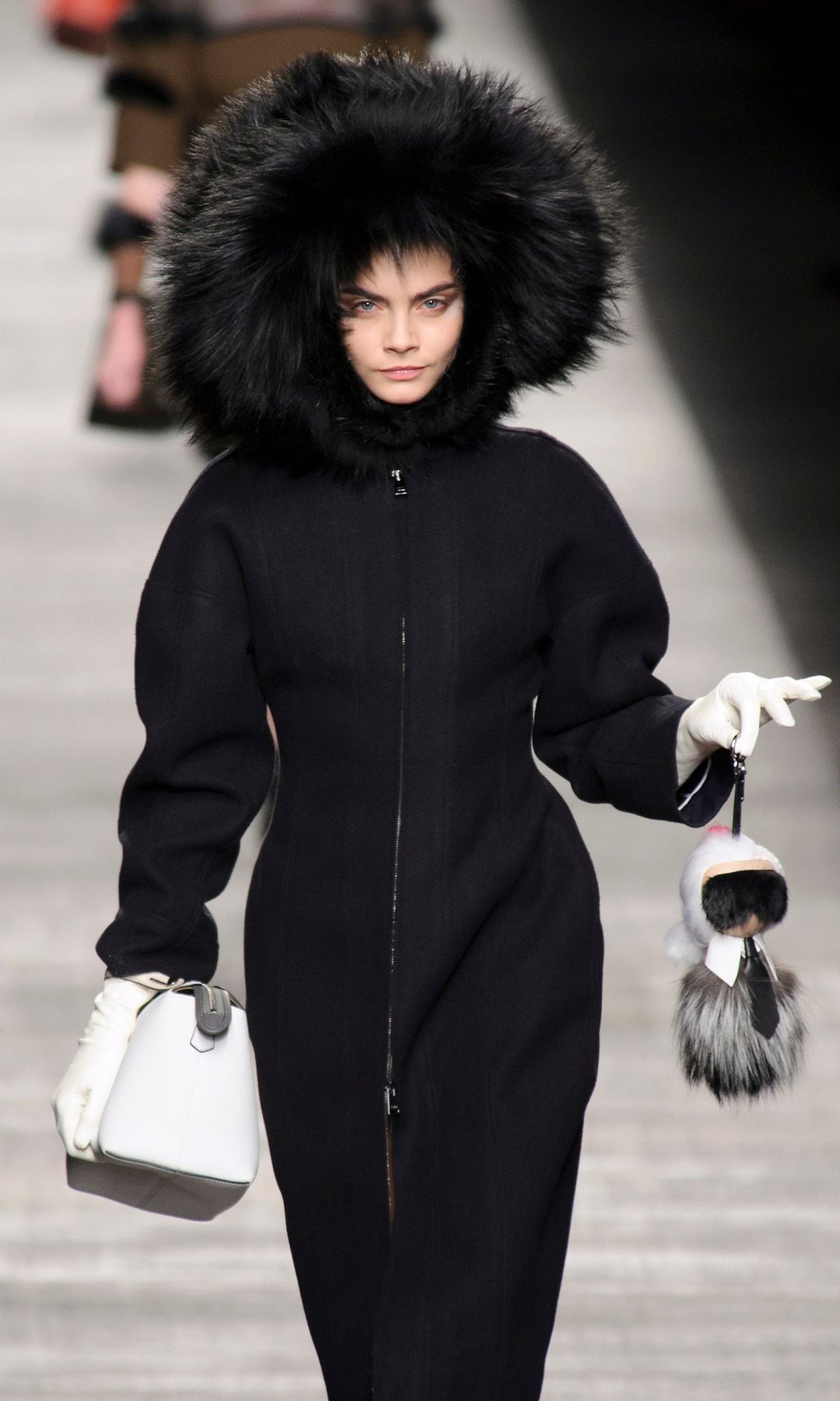 Cara durante el desfile Fall Winter 2014 de Fendi