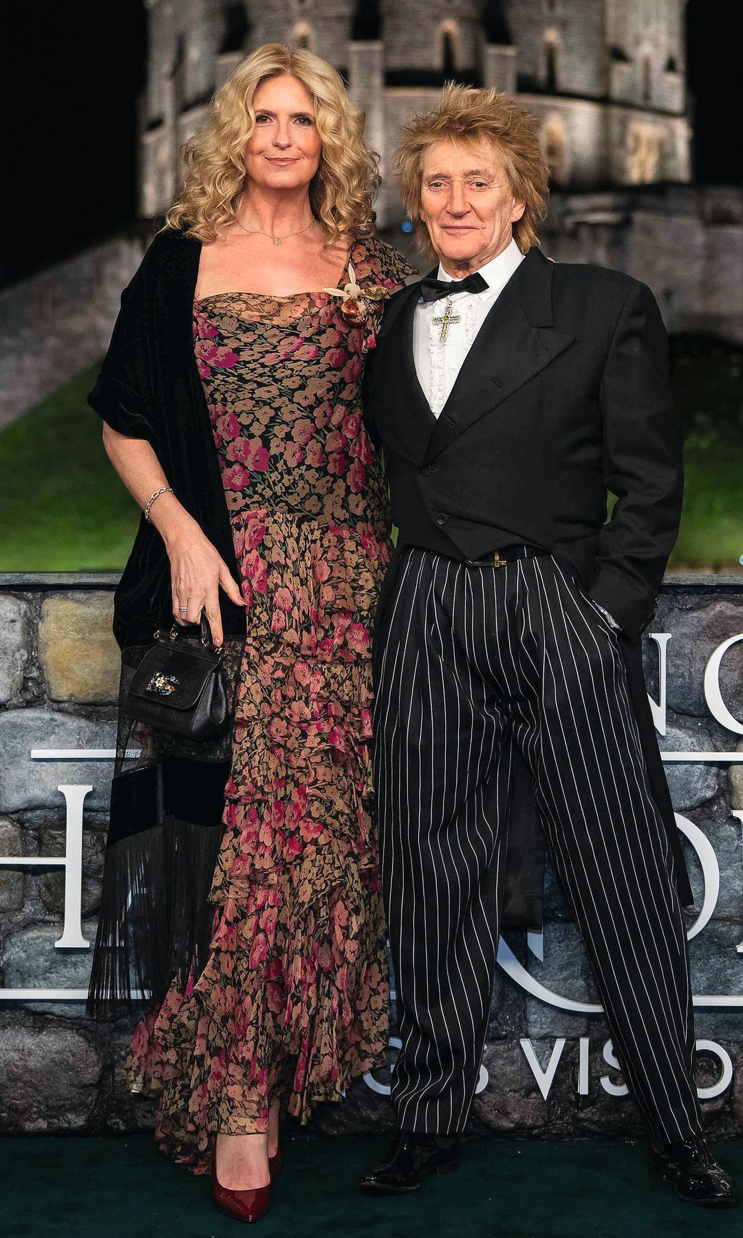 Sir Rod Stewart con su mujer, Penny Lancaster