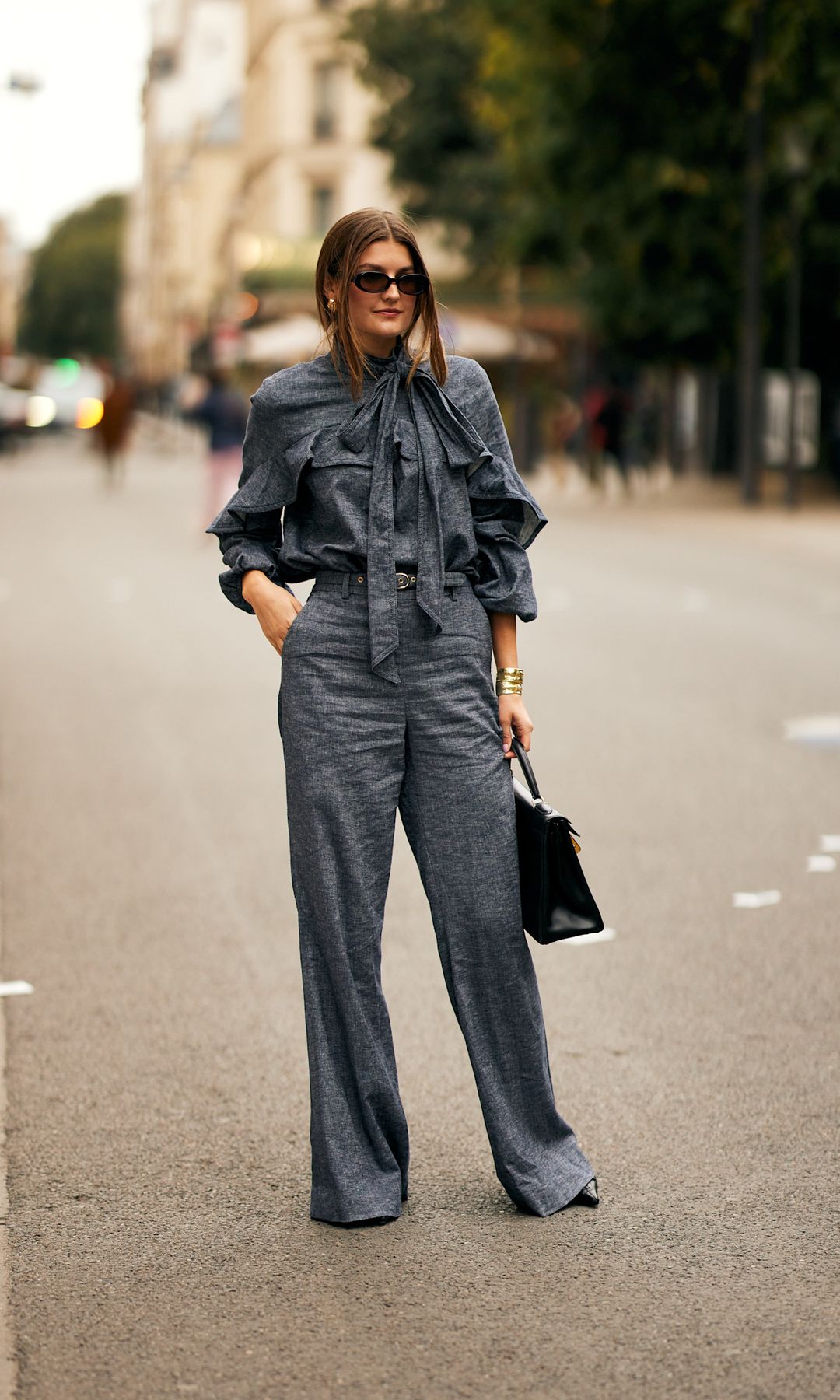 Así lucen las it-girls la blusa Pussy Bow