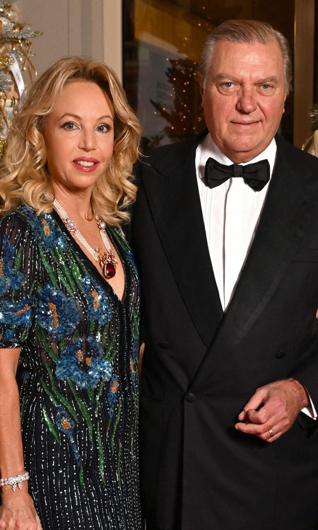 Carlos y Camilla de Borbón-Dos Sicilias, duques de Castro, en el baile de Navidad de Mónaco