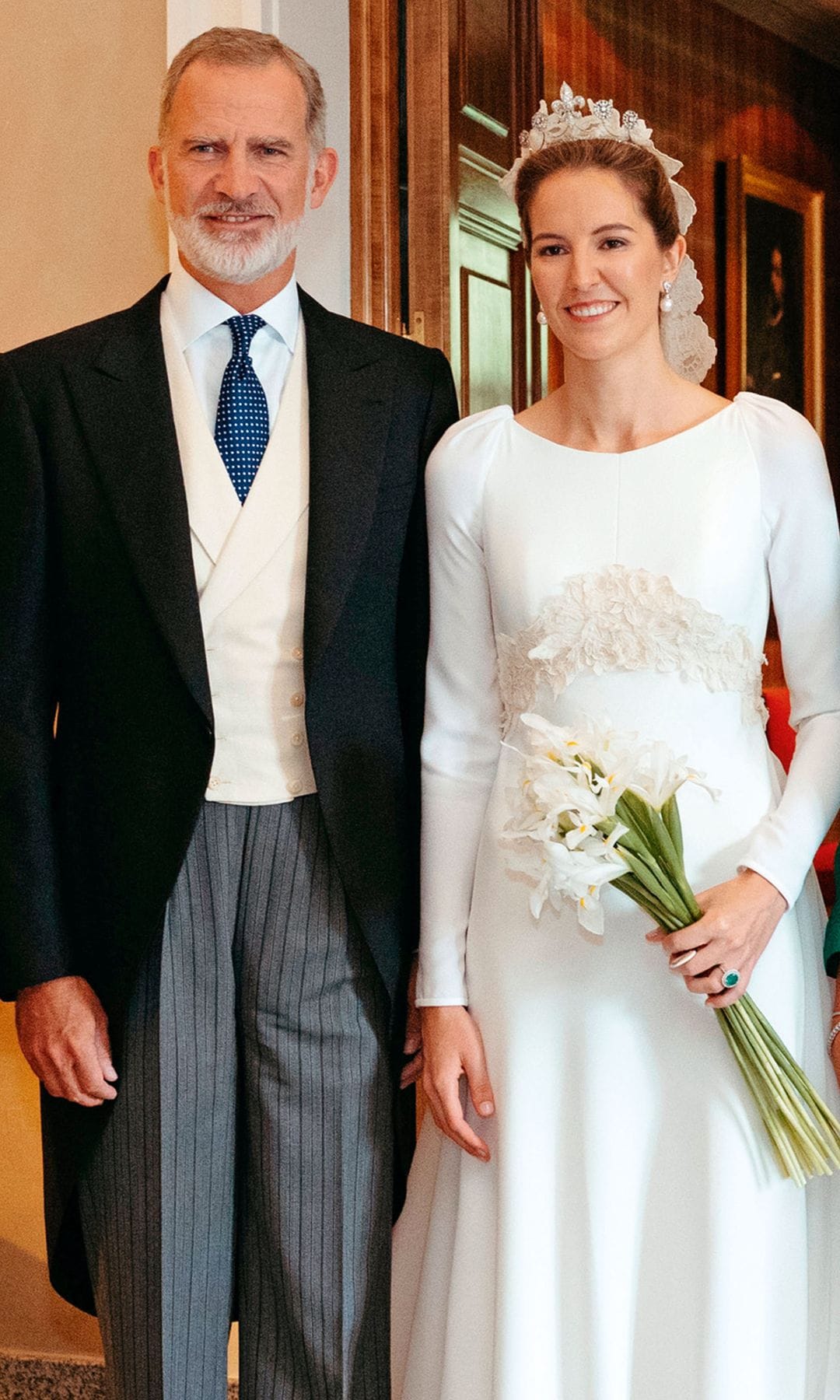 El día de su boda, junto al Rey Felipe VI (su padrino de bautismo)
