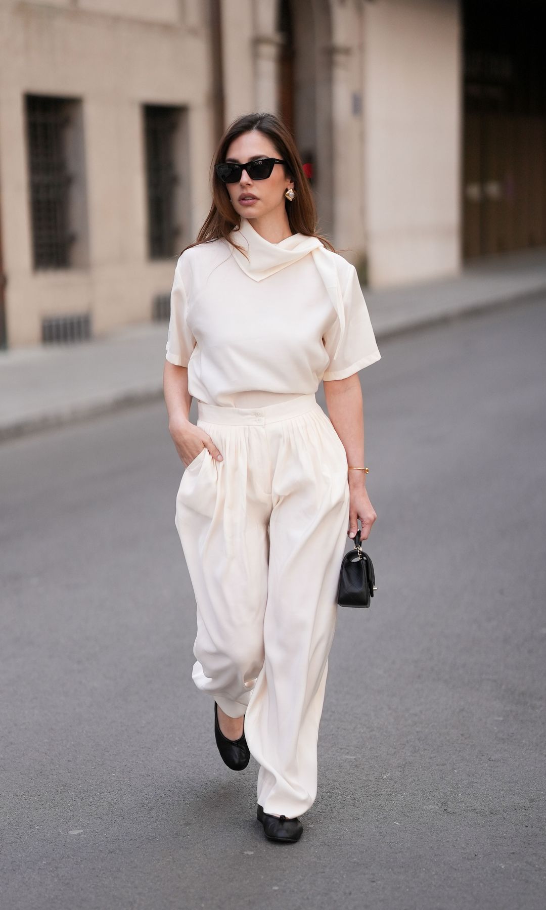 Los 5 pantalones que más favorecen a partir de los 40 según nuestra experta