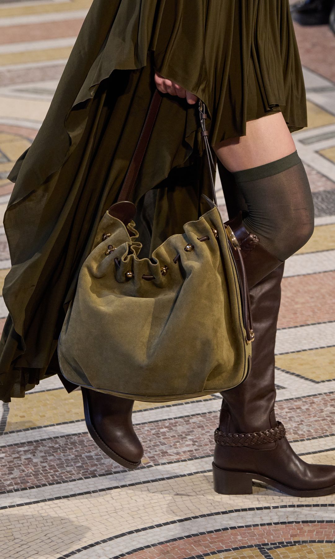 Consejos virales para limpiar tus bolsos y mantenerlos como nuevos