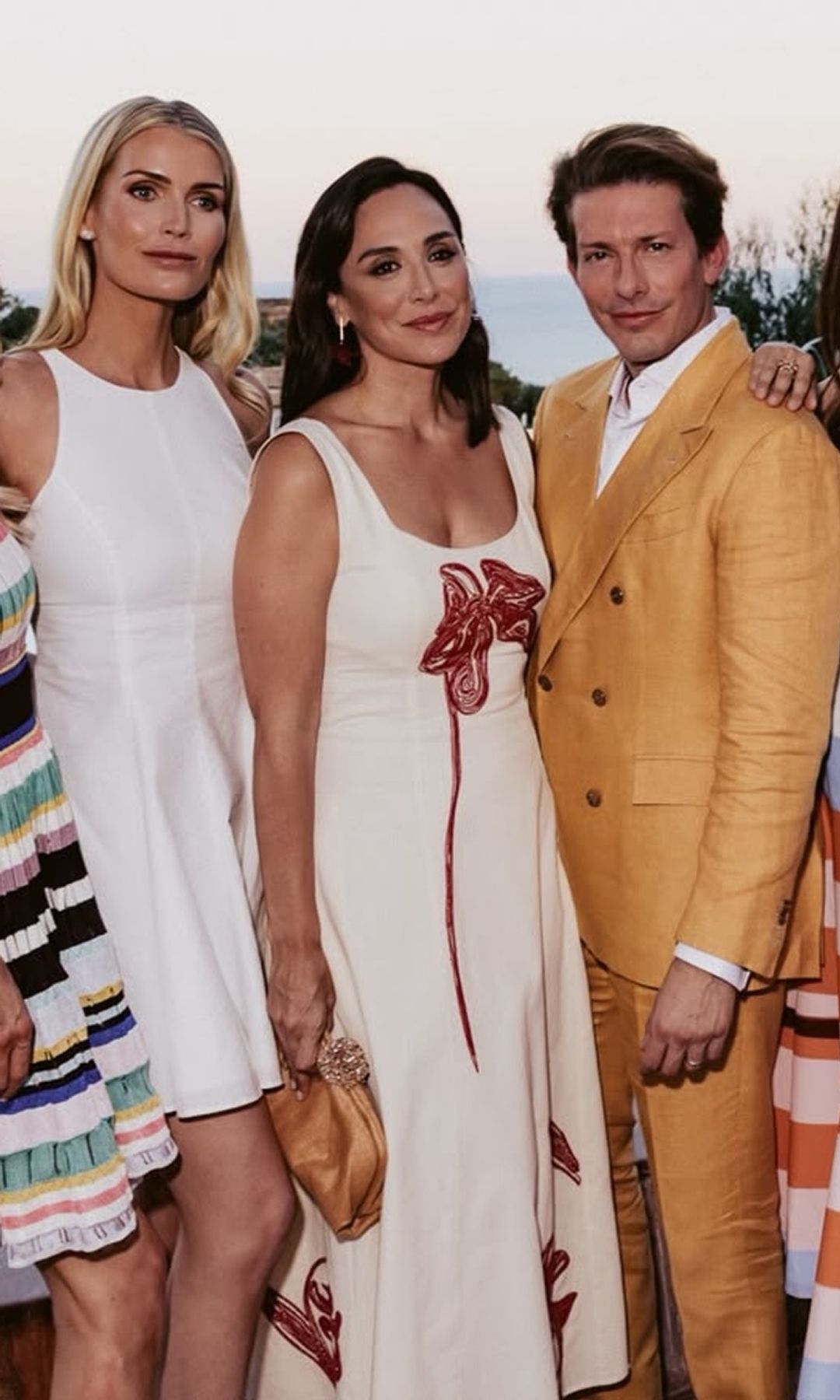 Tamara Falcó con vestido de Pedro del Hierro en un evento de Aquazzura