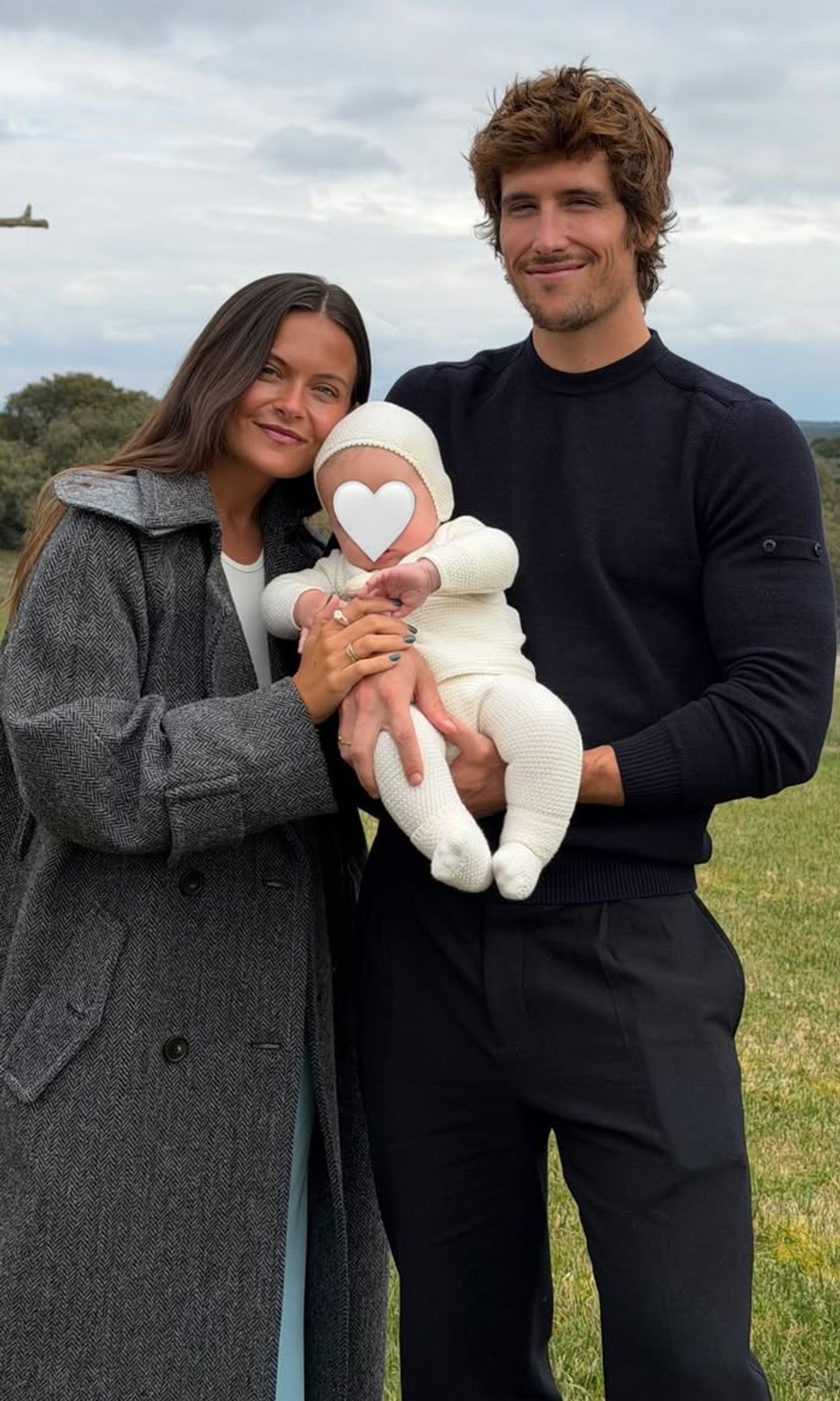 Nacho y Bea, en el bautizo del pequeño Pelayo.