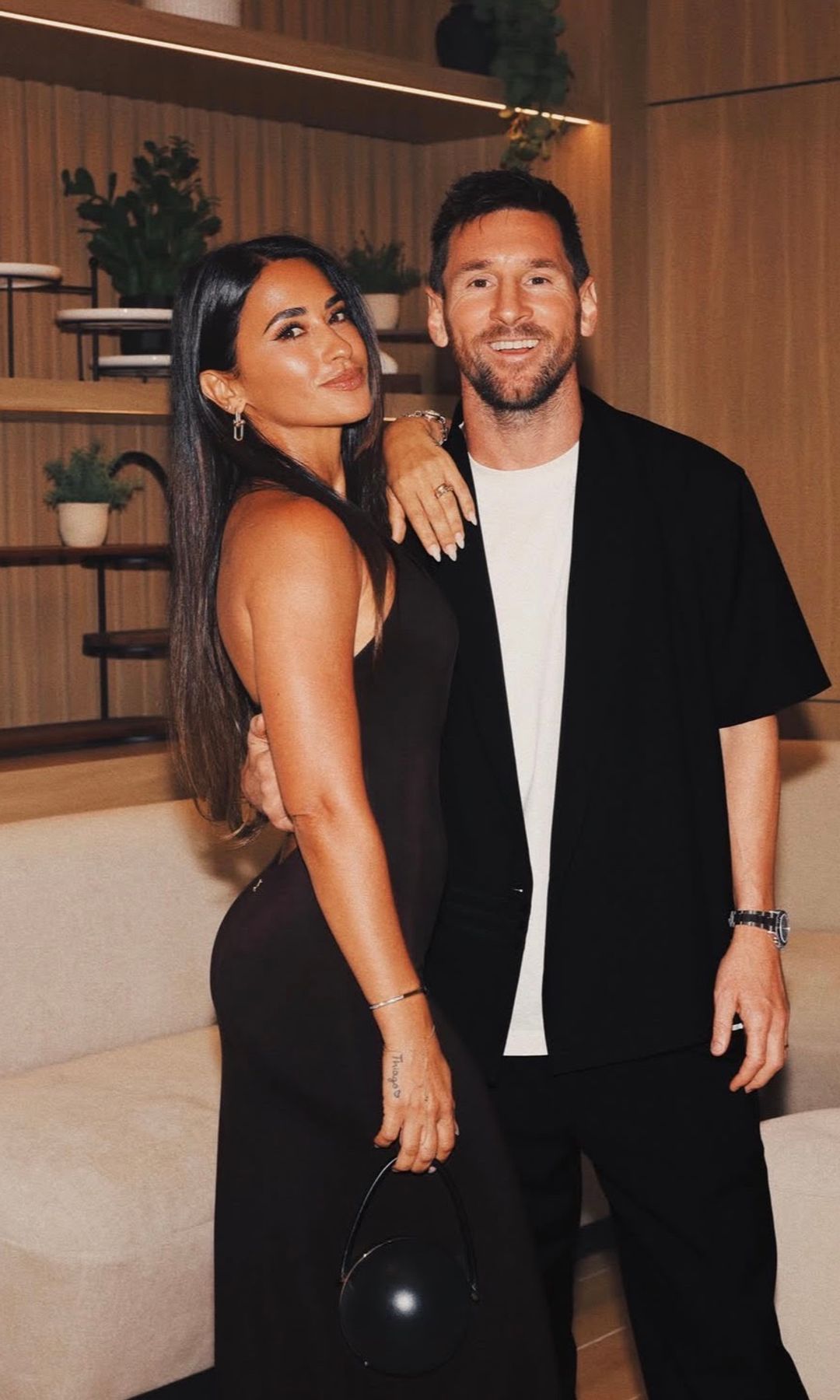 Antonela y Messi disfrutaron de una cita llena de estilo en Miami.