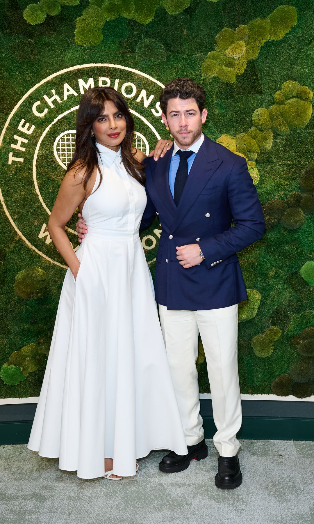 La pareja se tomó un respiro para ser parte del tercer día de Wimbledon