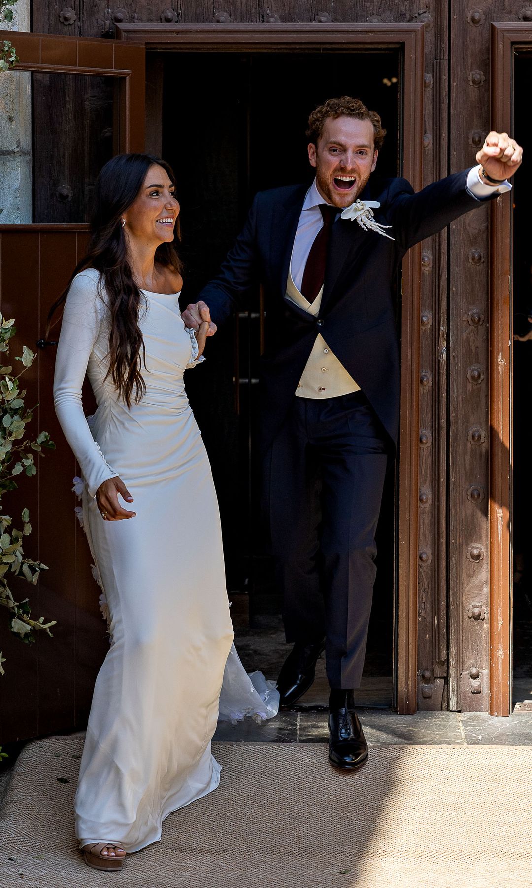 La felicidad de los recién casados tras su soñado "sí, quiero"
